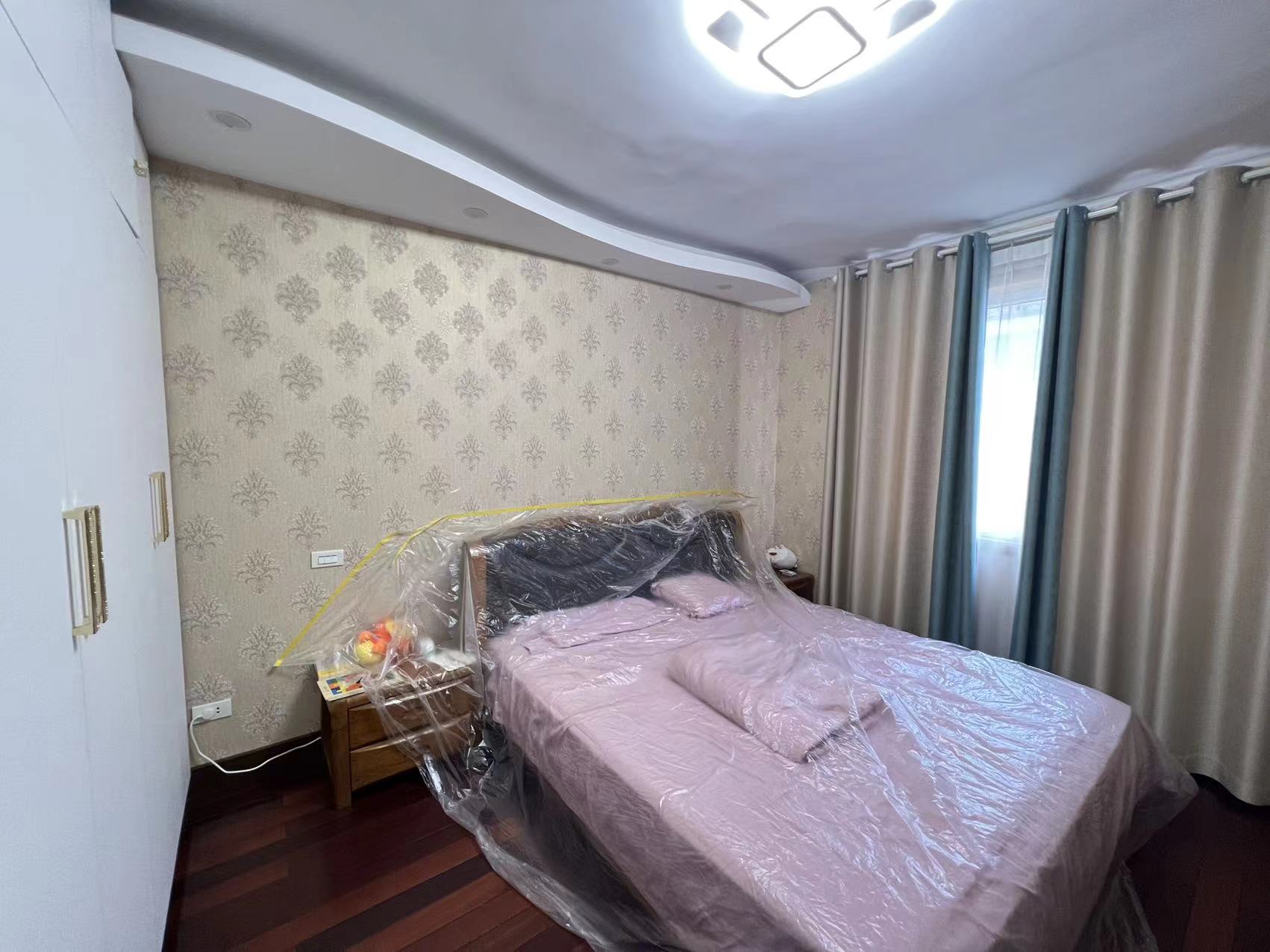 和兴花苑 3室2厅2卫 140.95m²