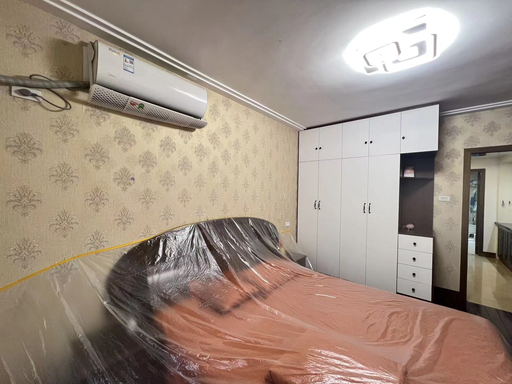 和兴花苑 3室2厅2卫 140.95m²