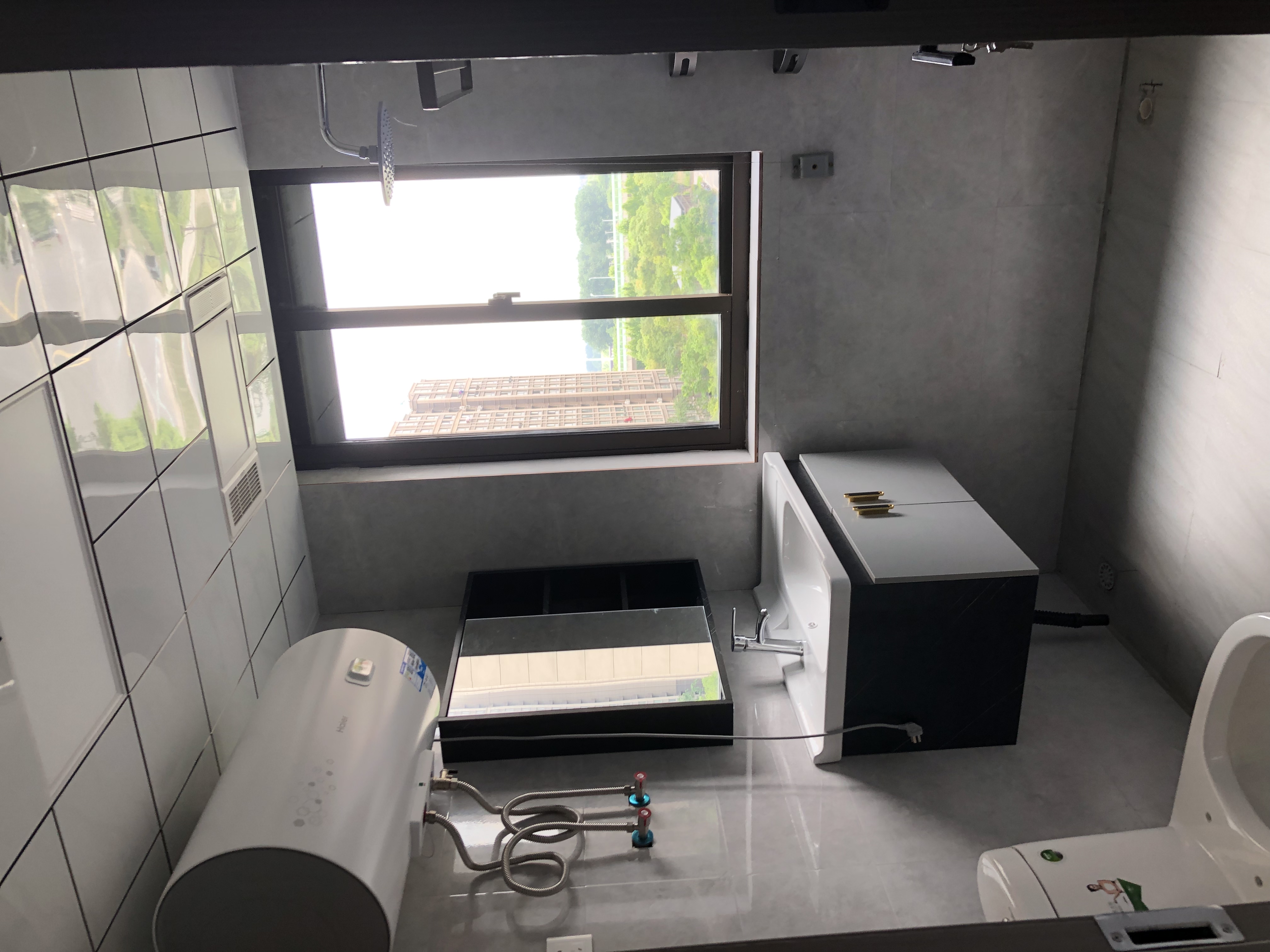 兴石花园 3室2厅2卫 110m&sup2;