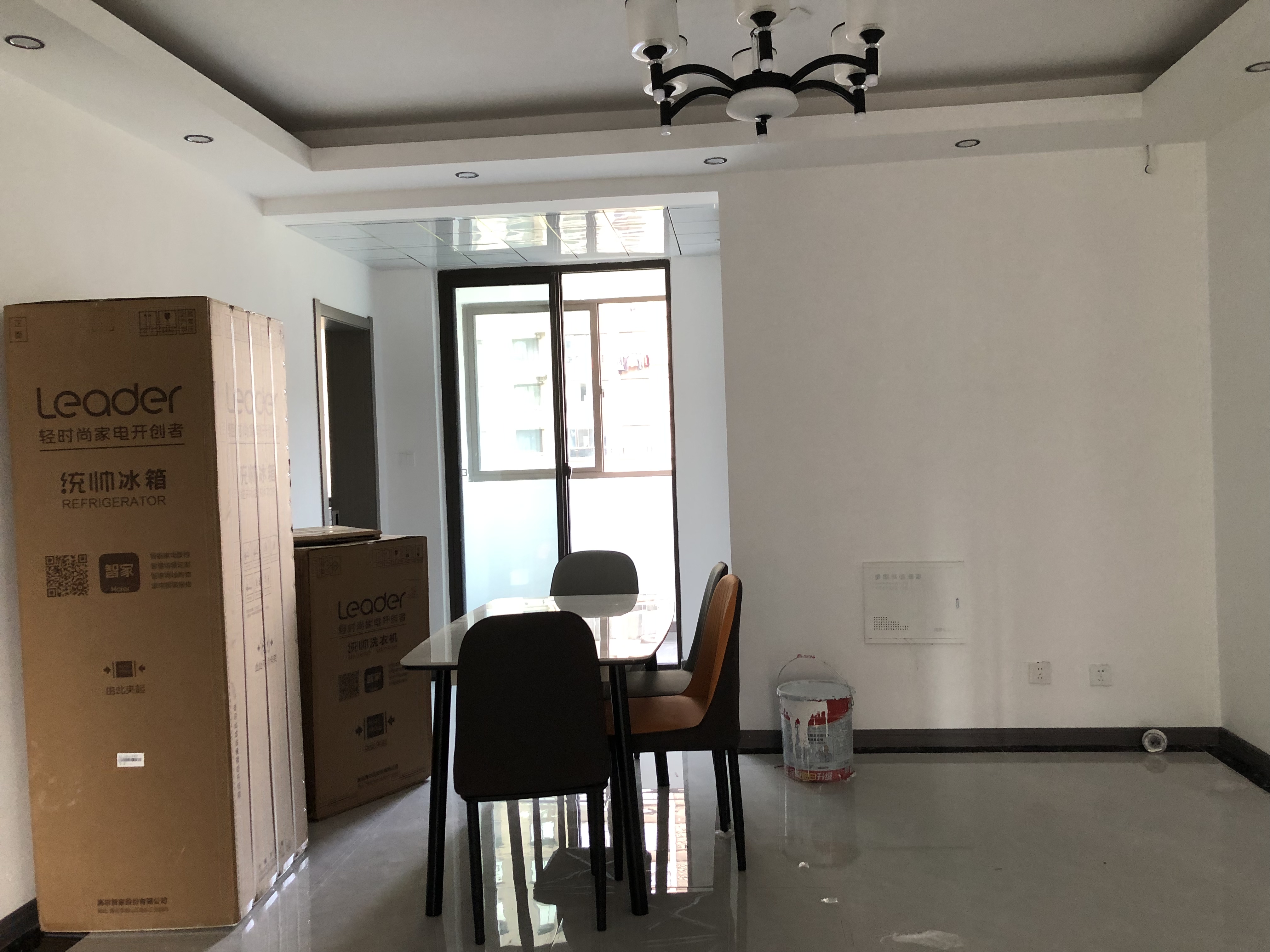 兴石花园 3室2厅2卫 110m&sup2;
