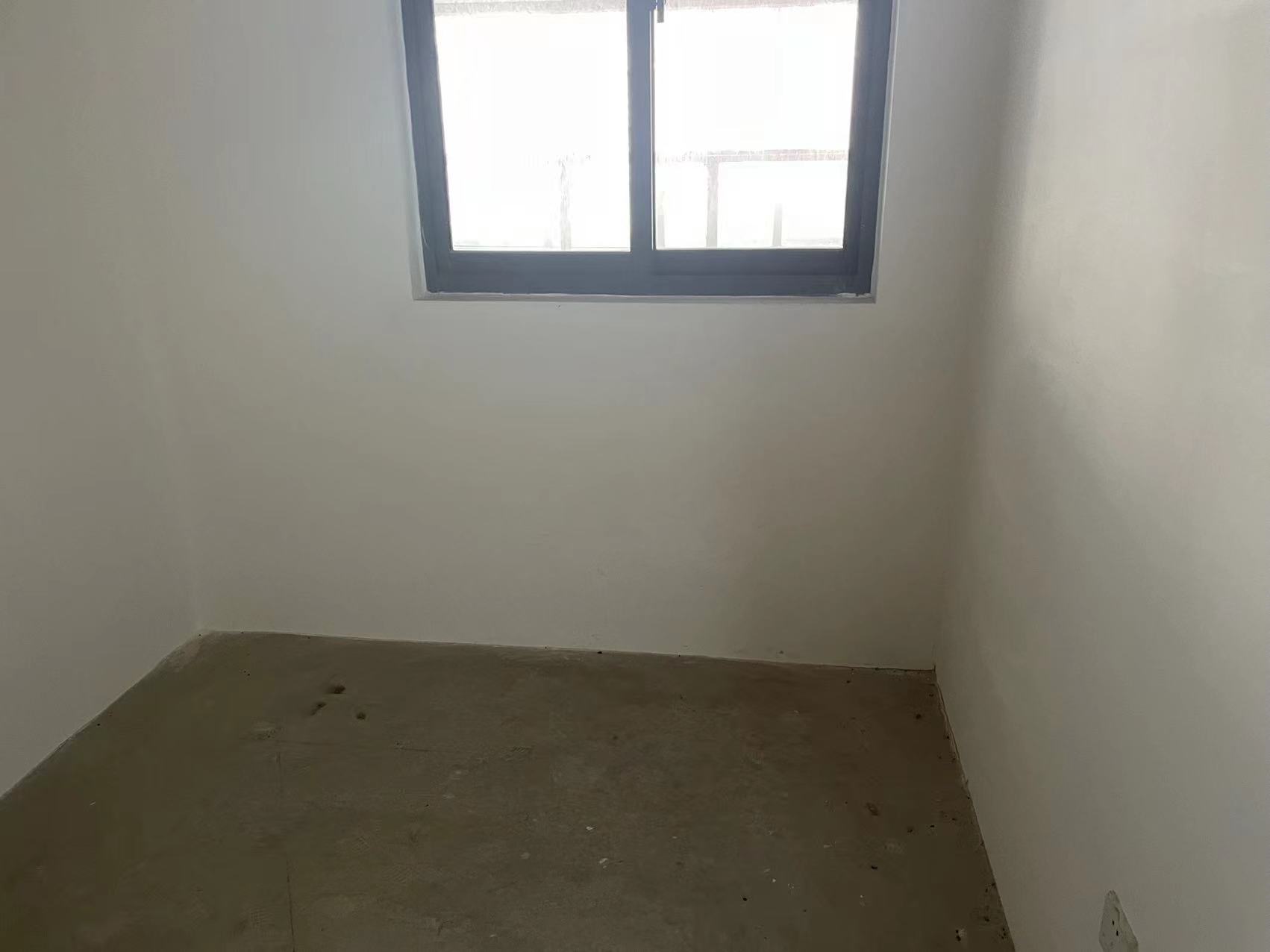万濠星城 3室2厅1卫 99m&sup2;