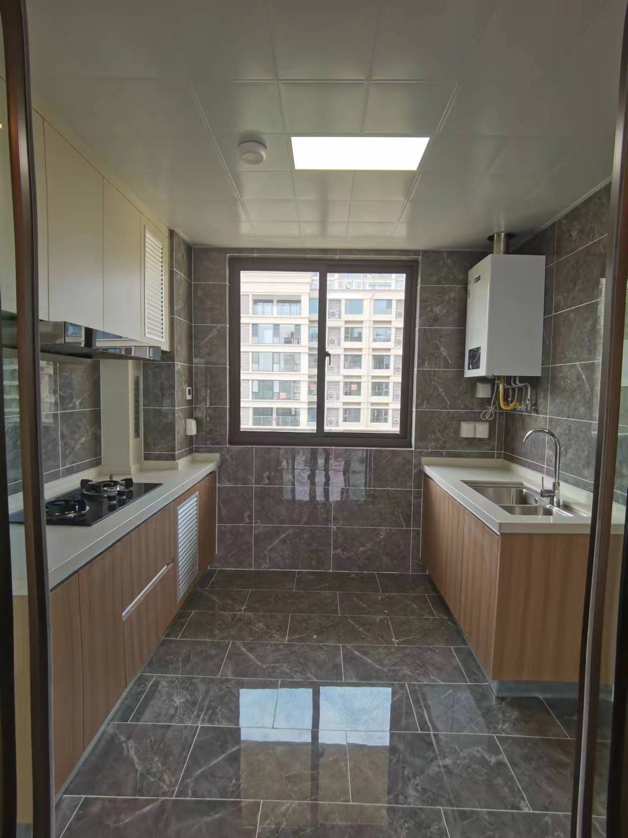 远创宸樾 4室2厅2卫 120.30m&sup2;
