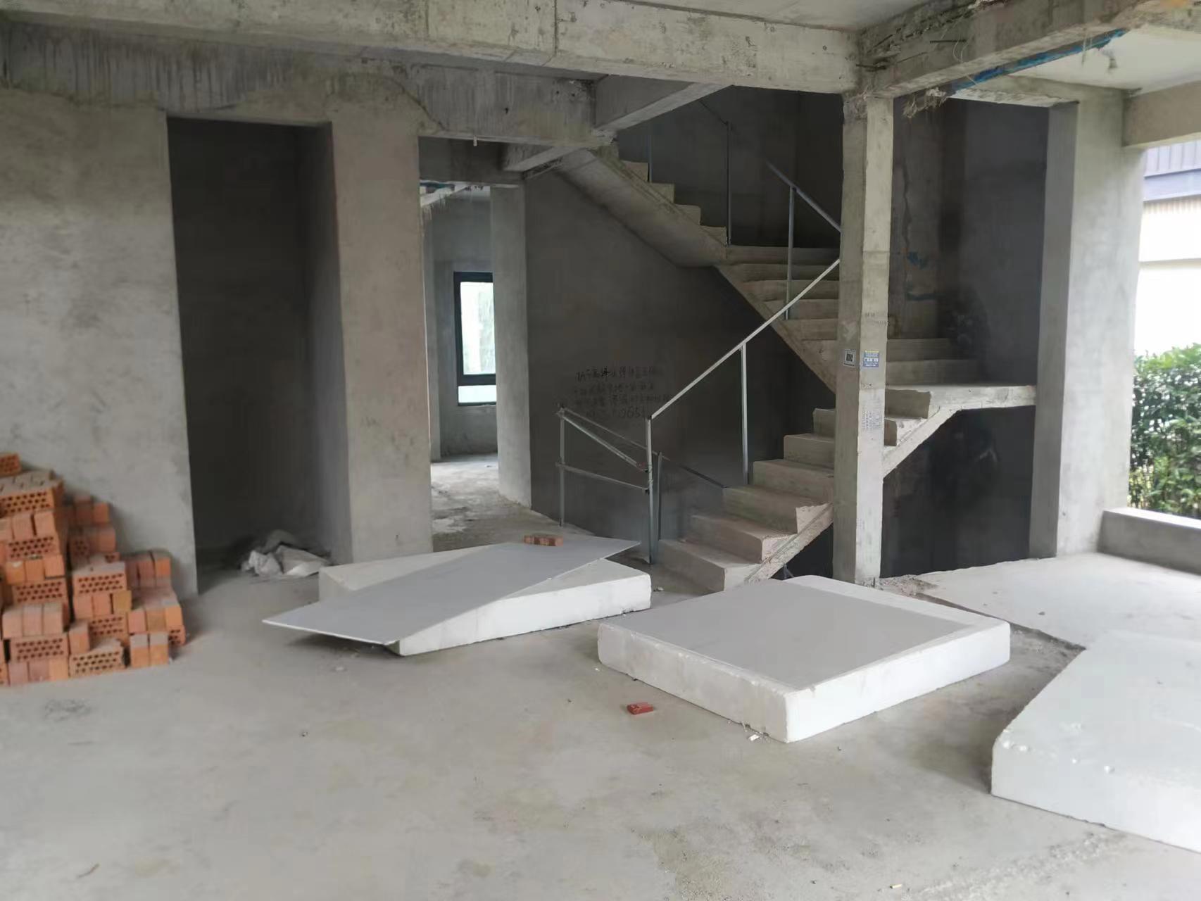 崇州府 4室2厅3卫 162m&sup2;