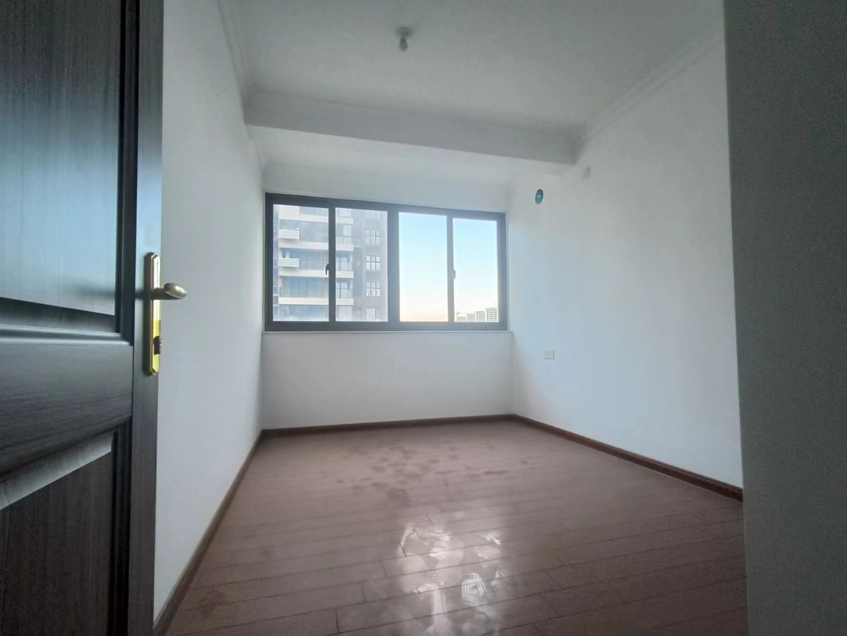 南通碧桂园翡翠华府 4室2厅2卫 144m&sup2;