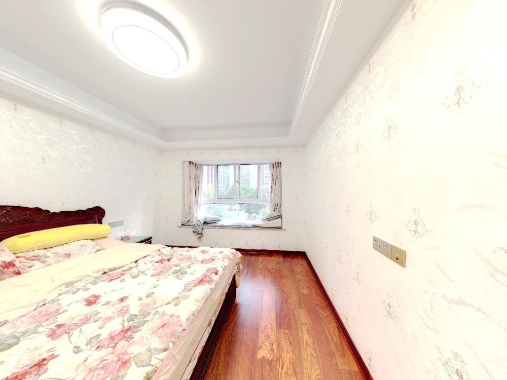 尚海城 5室2厅2卫 173m&sup2;