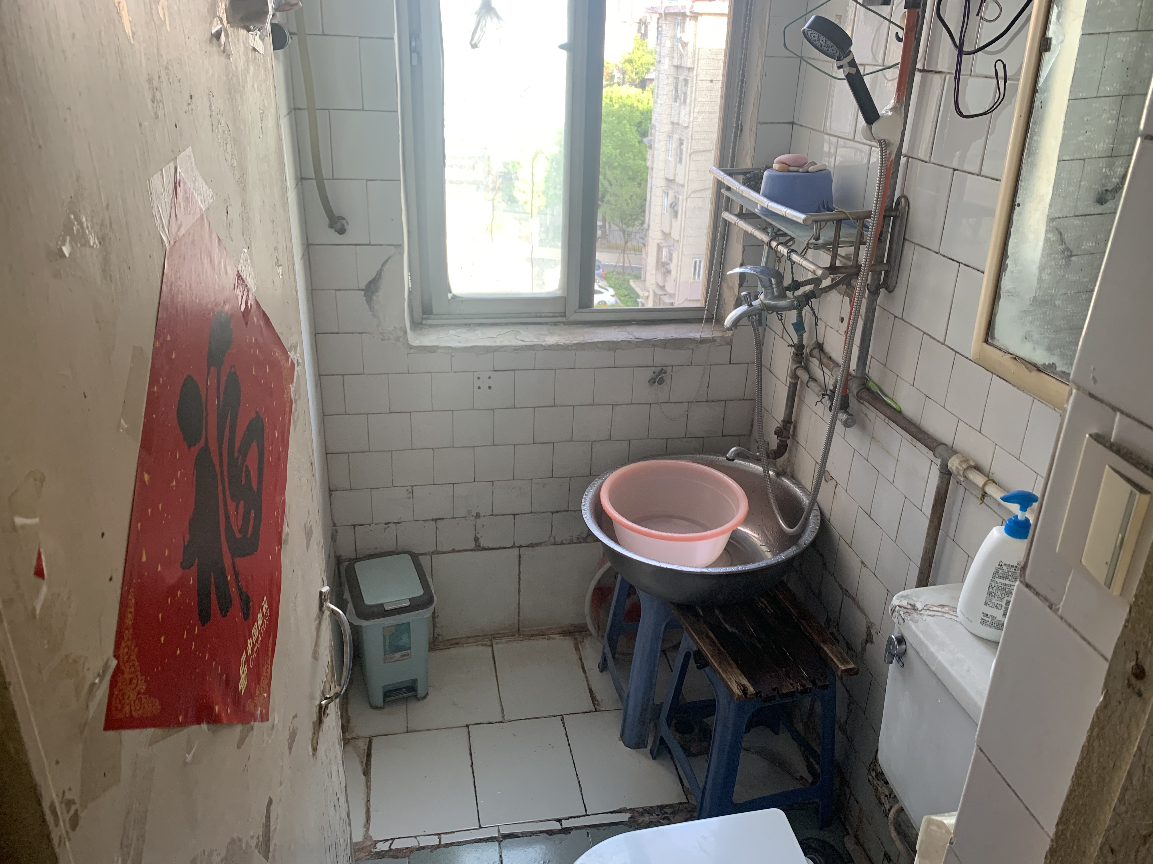 虹桥南村 2室1厅1卫 68.00m&sup2;
