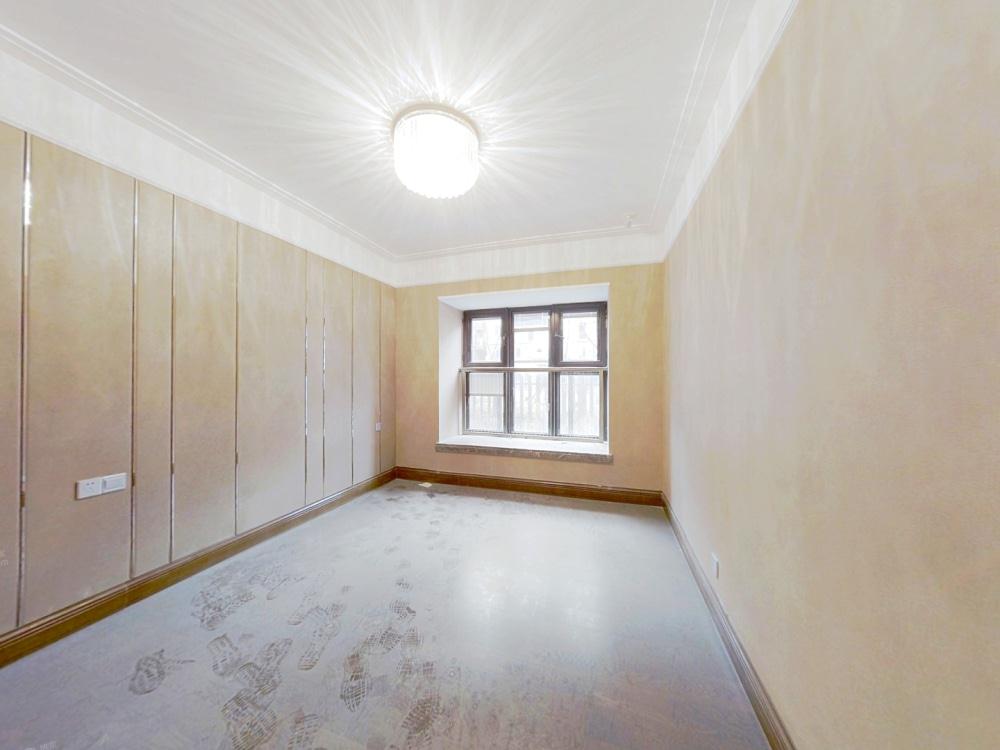 恒大御澜庭 6室2厅2卫 232.83m&sup2;