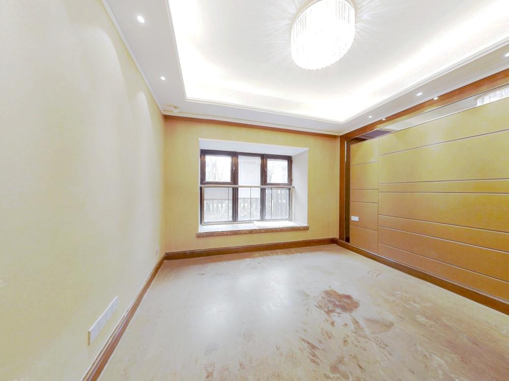 恒大御澜庭 6室2厅2卫 232.83m&sup2;