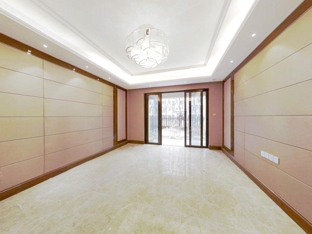 恒大御澜庭 3室2厅2卫 140m&sup2;