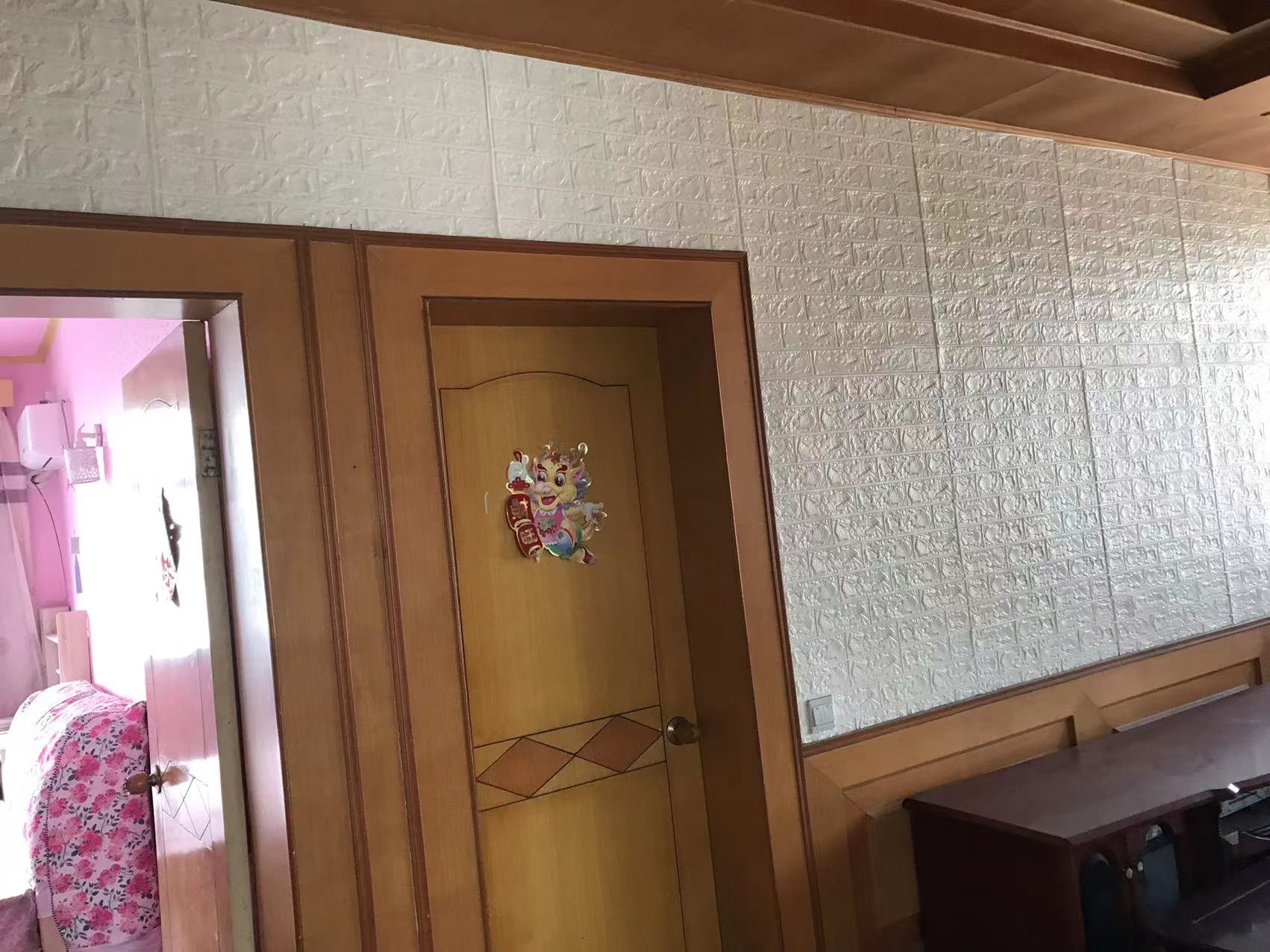 师范桥新村 3室2厅1卫 85m²