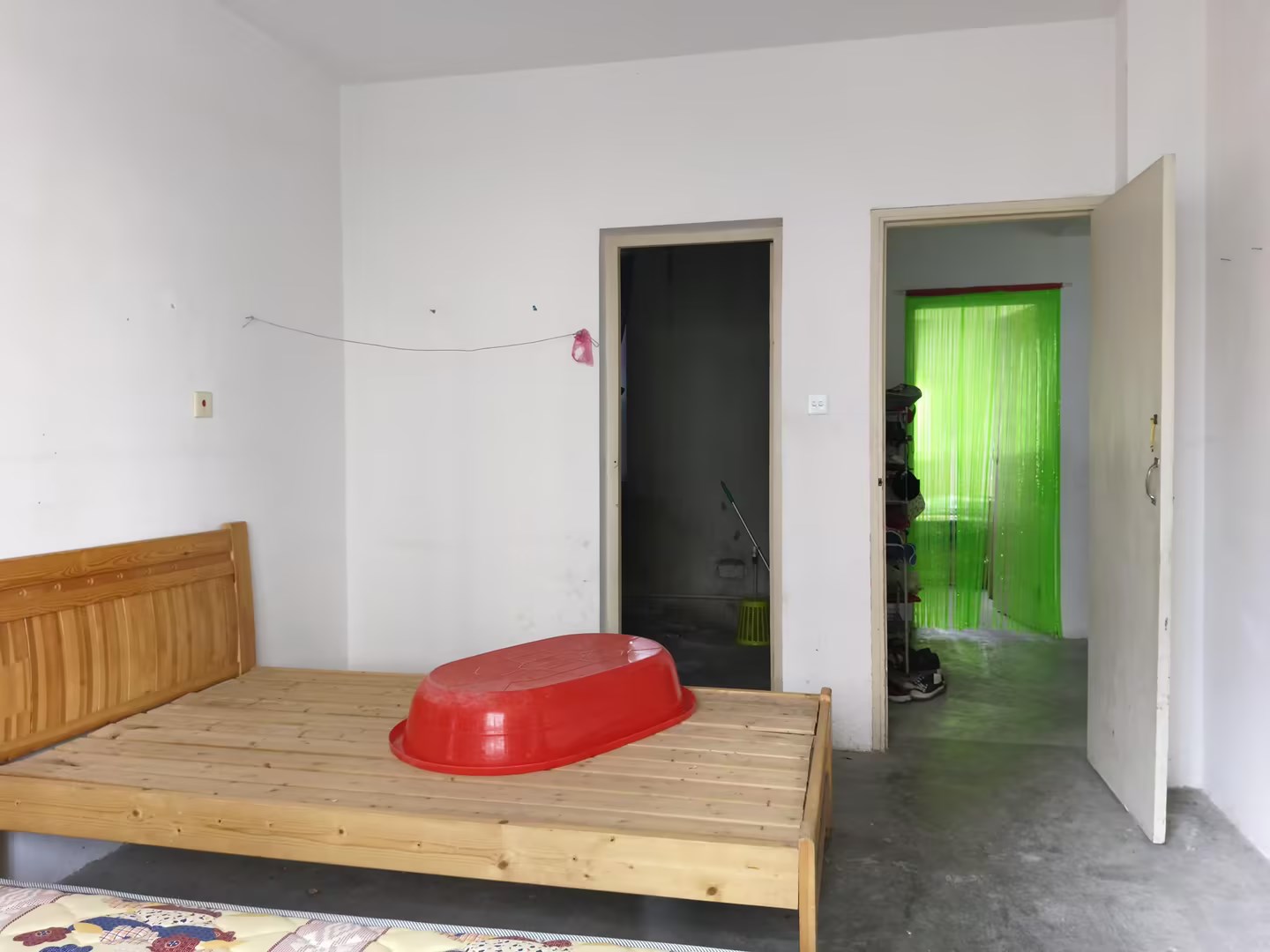 江海佳苑 3室2厅2卫 143m&sup2;