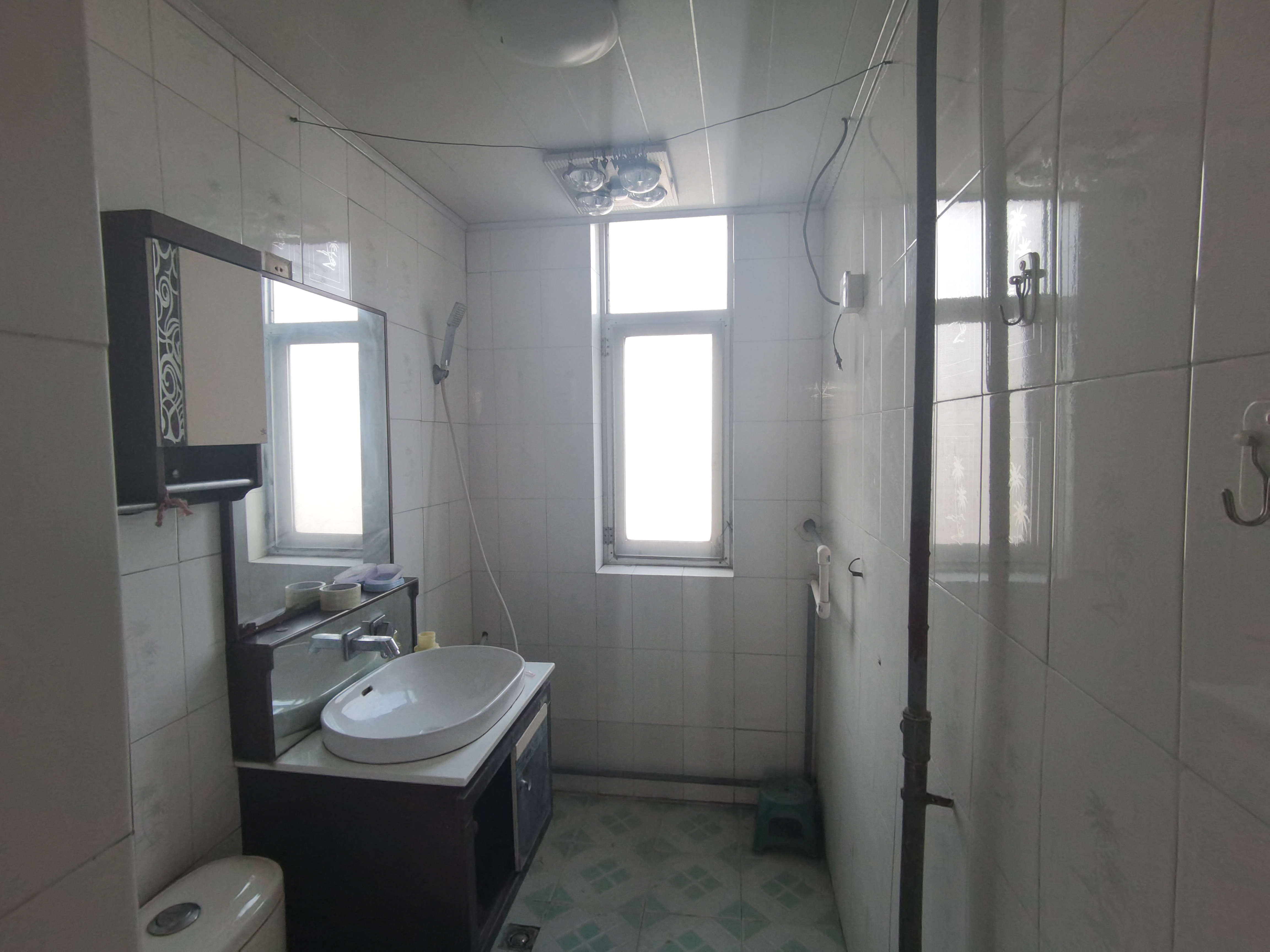 民主新村 2室2厅1卫 65m&sup2;