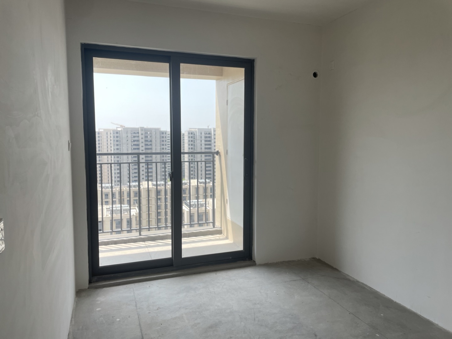 卓越悦宸 3室2厅2卫 93.00m&sup2;