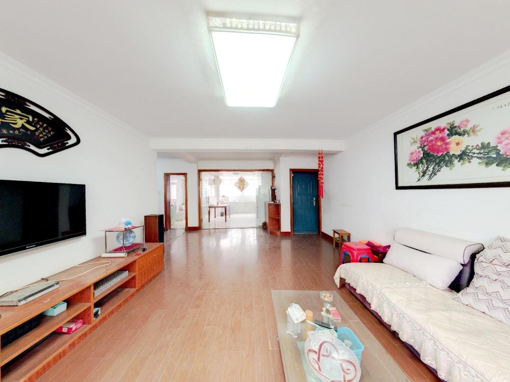 越江新村 4室2厅2卫 150m&sup2;