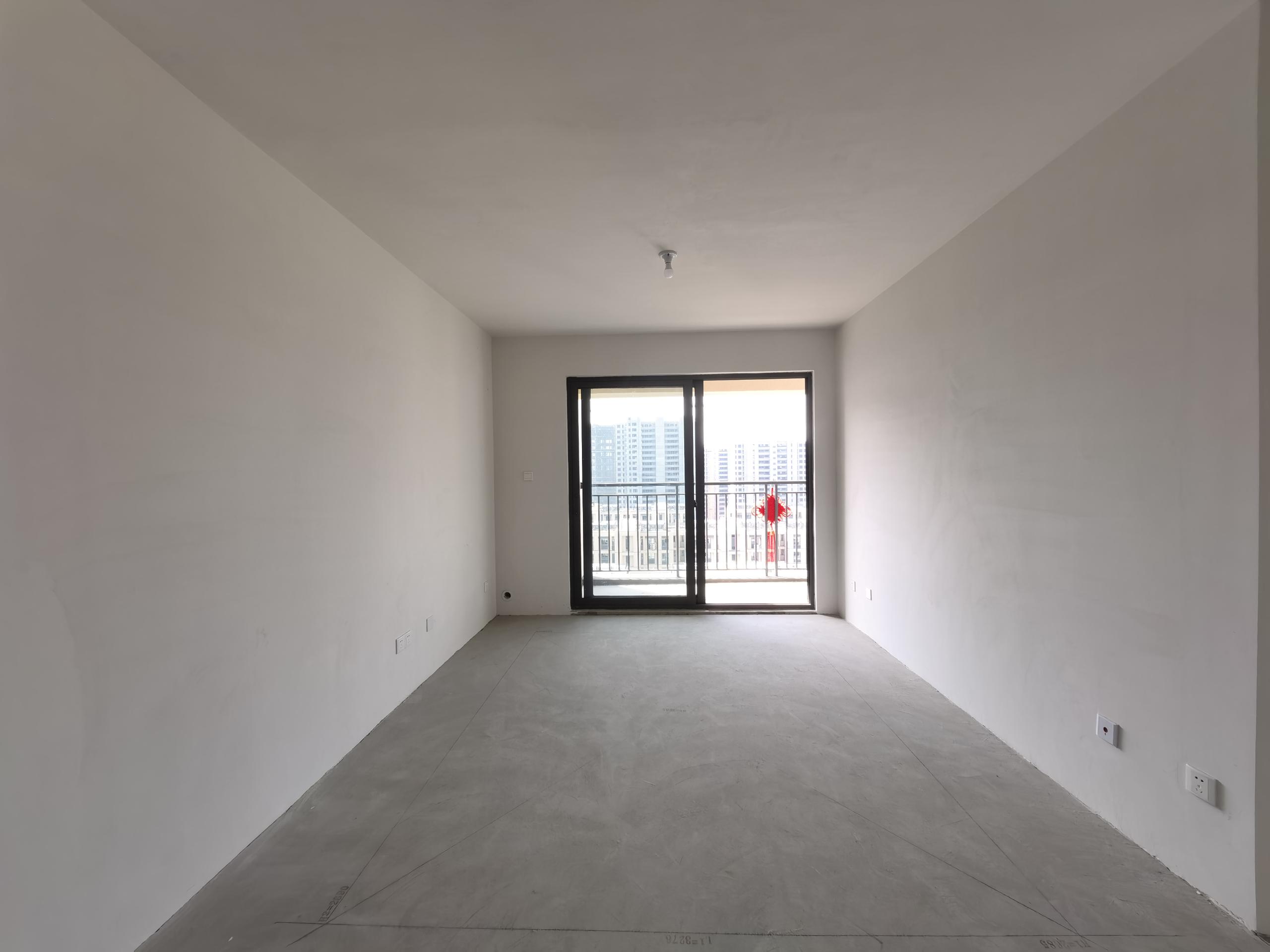 卓越悦宸 3室2厅2卫 93.00m&sup2;