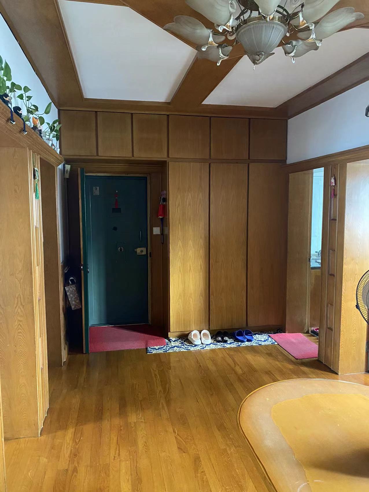 郭里园 2室1厅1卫 70m²