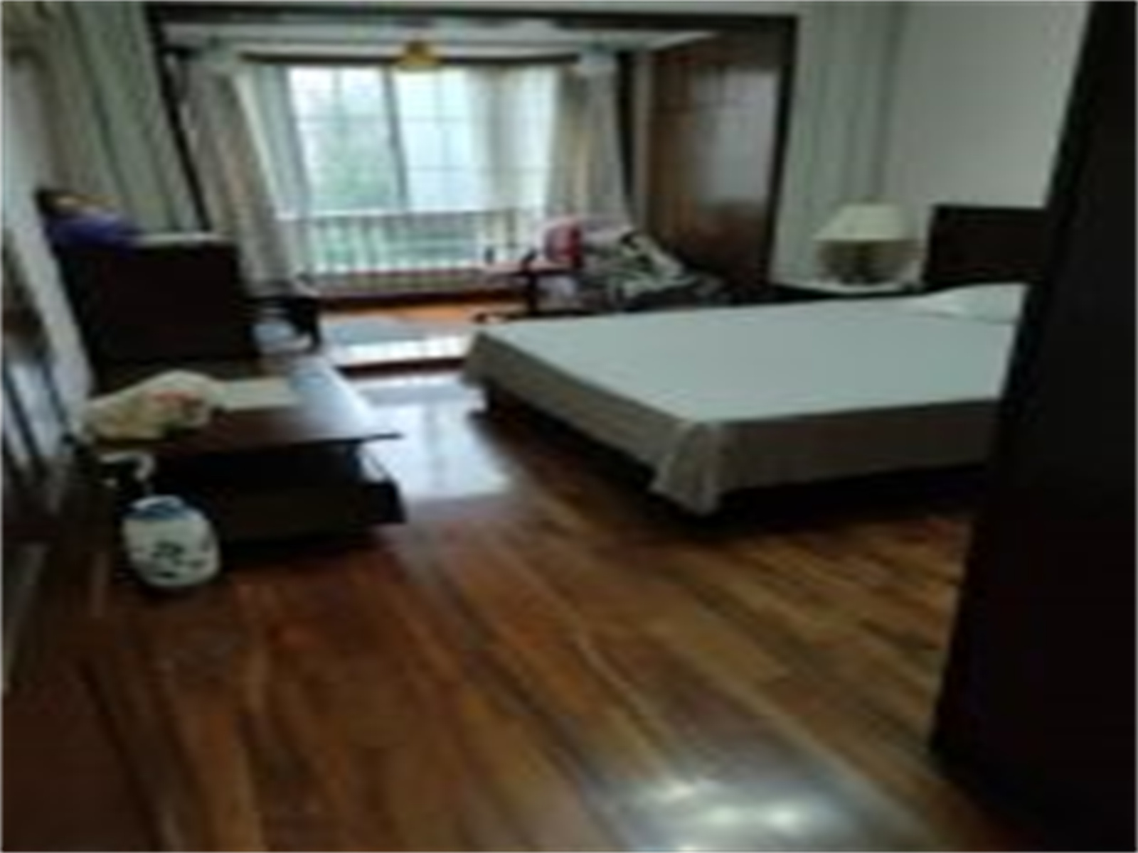 鑫乾花园 3室2厅1卫 128.5m&sup2;