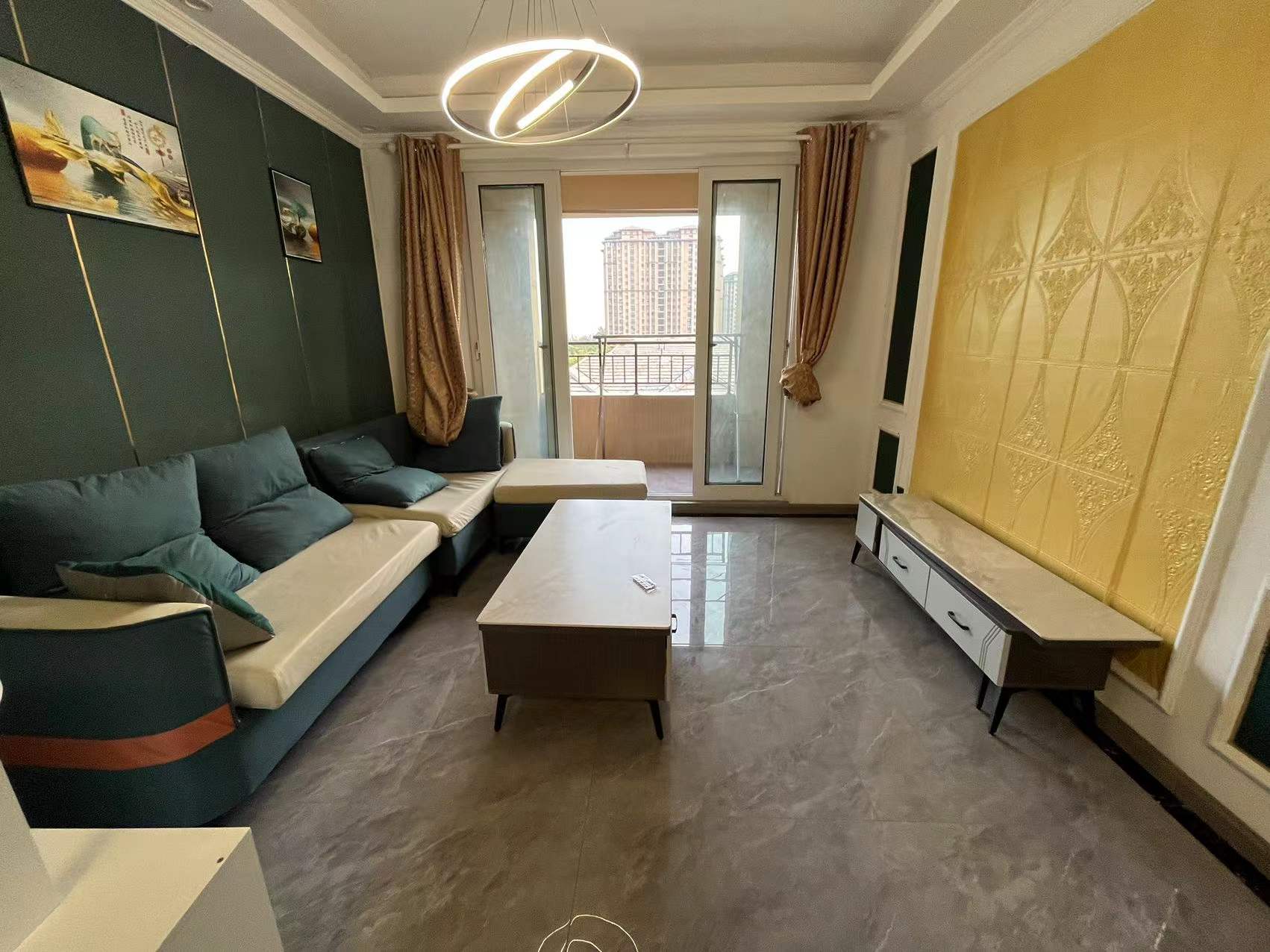 景瑞御府 3室2厅1卫 95m&sup2;