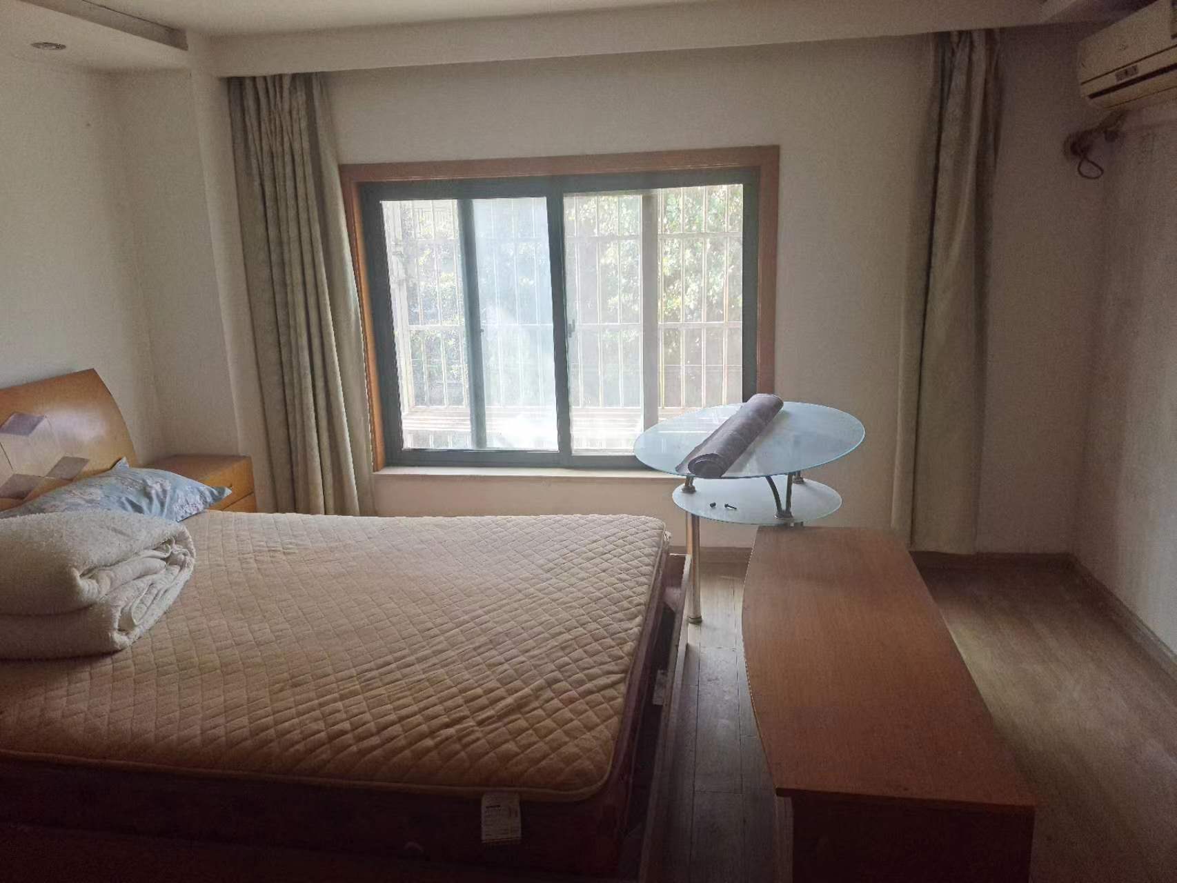 财富商城 1室1厅1卫 45.00m²