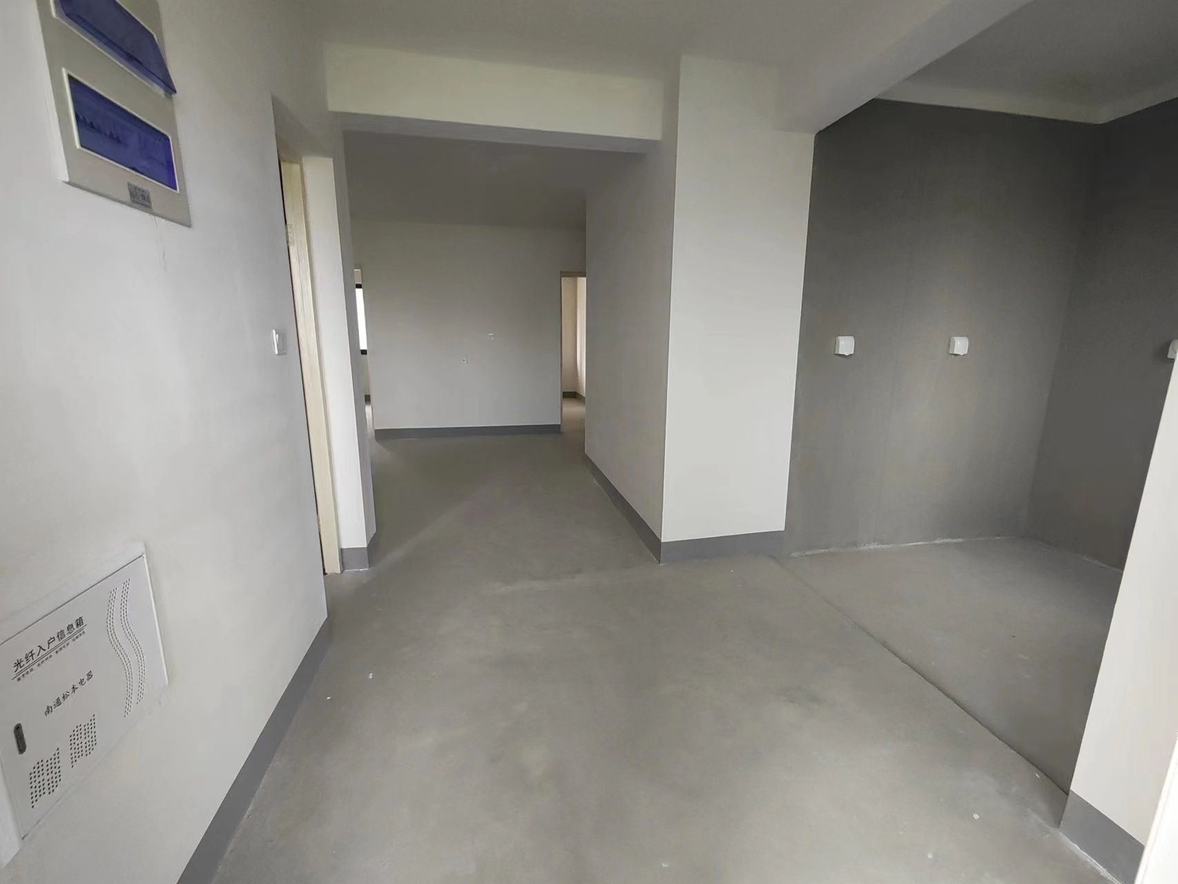 红星嘉苑 3室2厅1卫 120m&sup2;