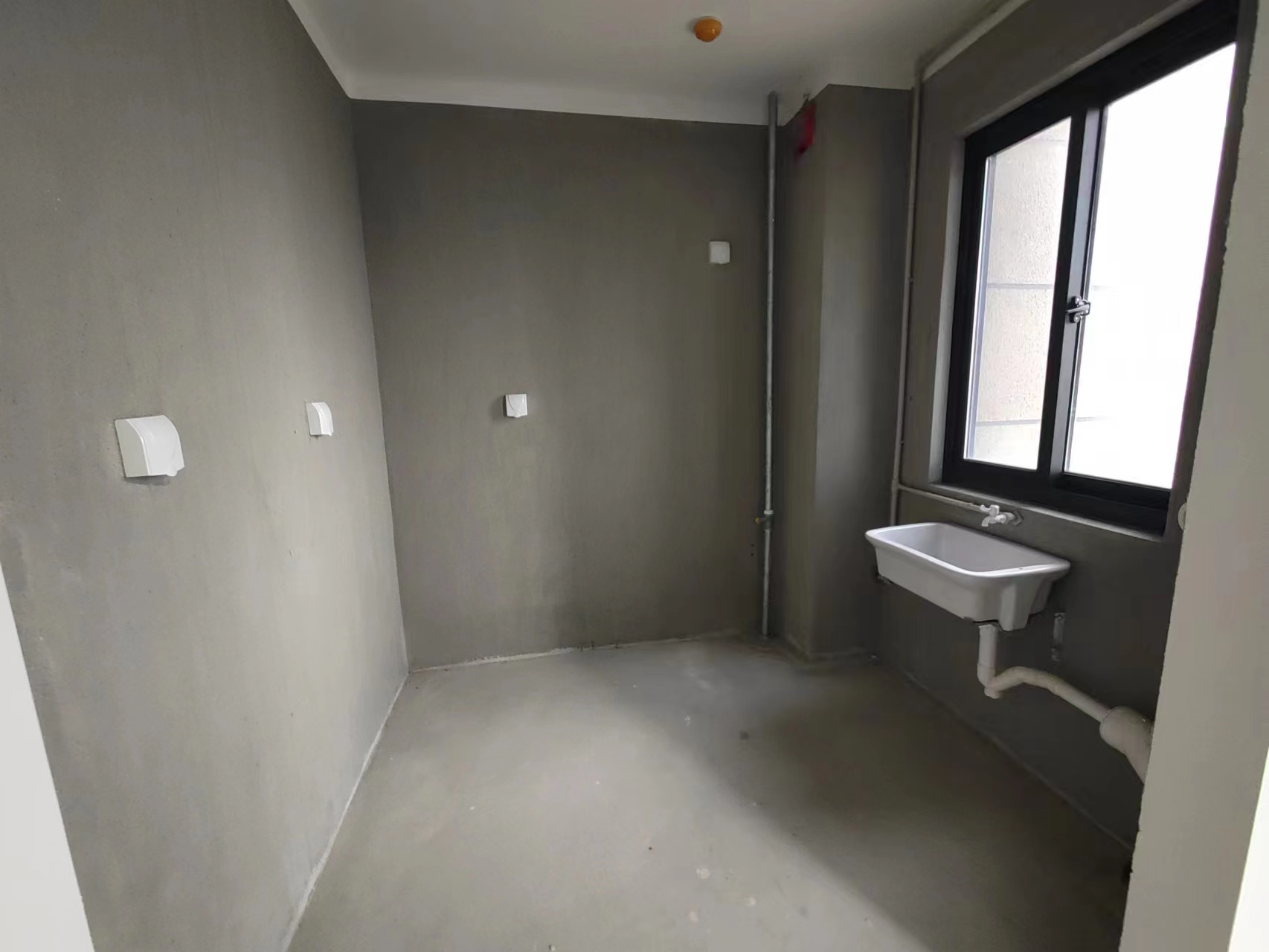 红星嘉苑 3室2厅1卫 120m&sup2;