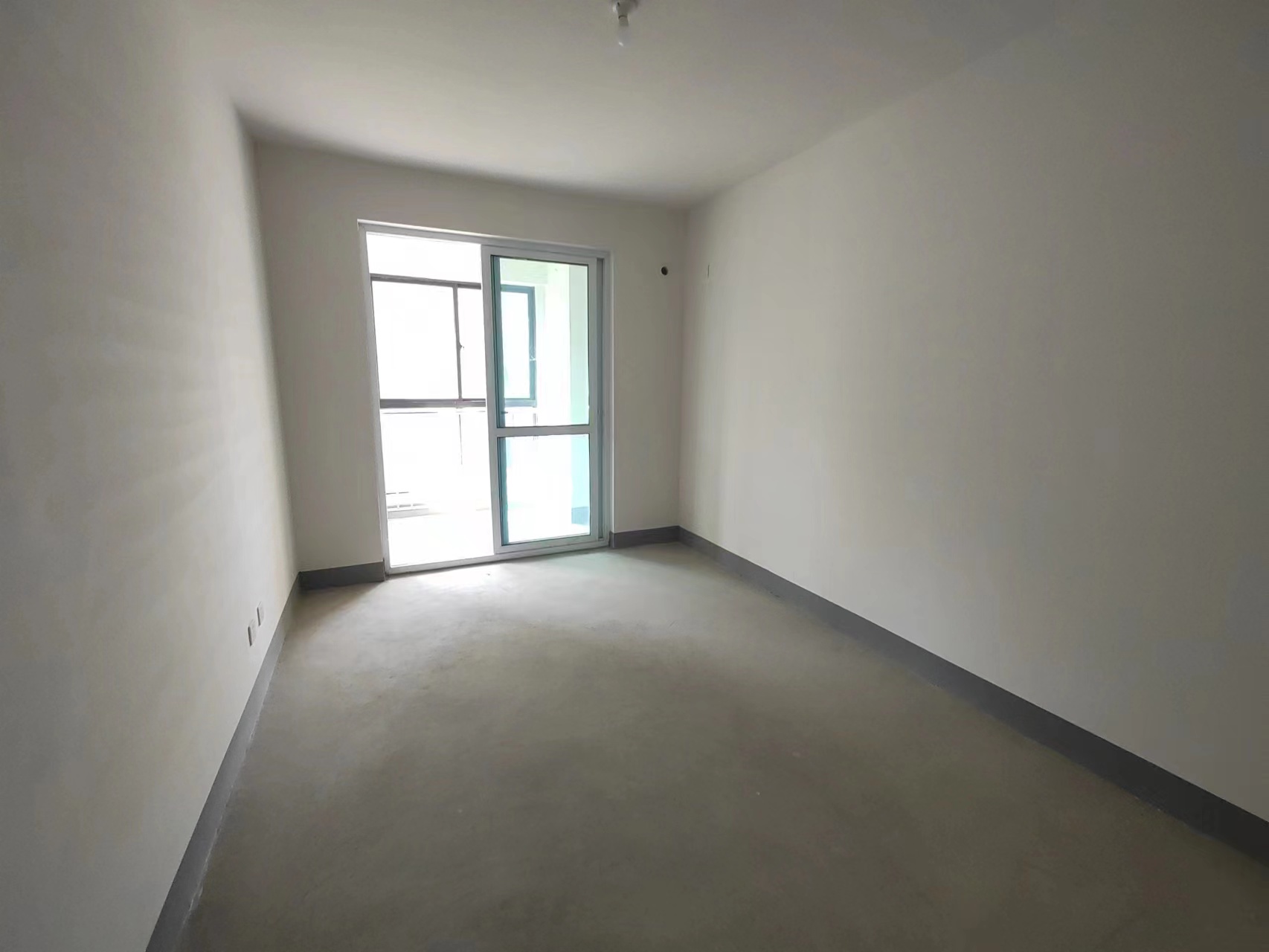 红星嘉苑 3室2厅1卫 120m&sup2;