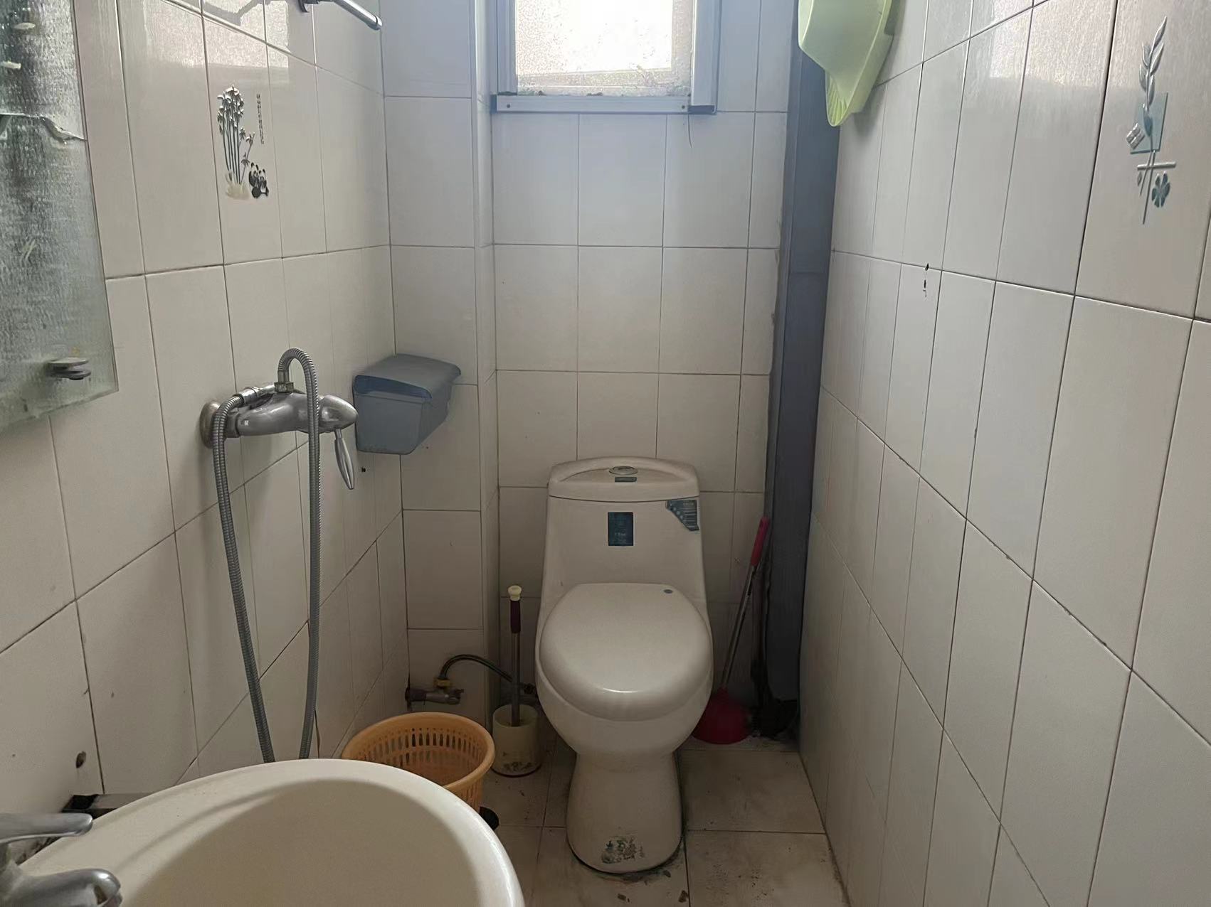 青年中路9号 2室1厅1卫 58m&sup2;