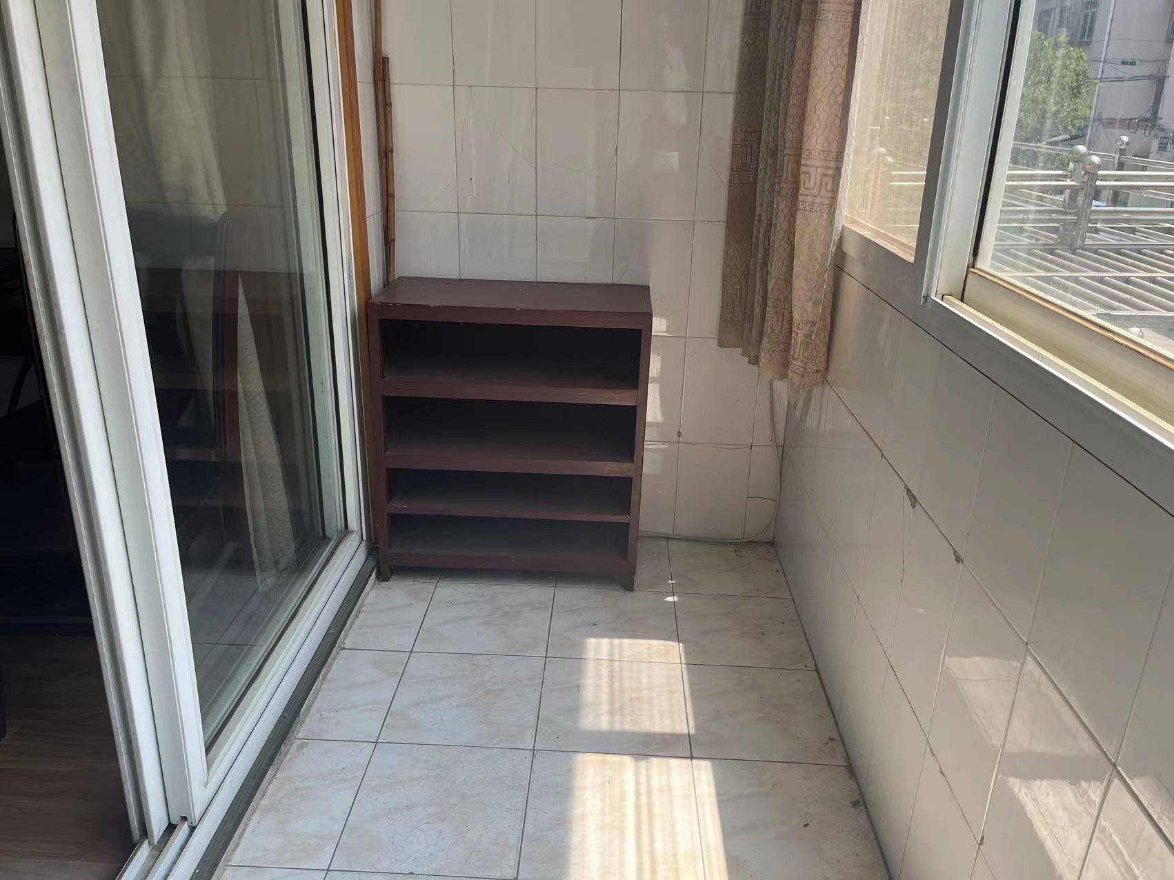 青年中路9号 2室1厅1卫 58m&sup2;