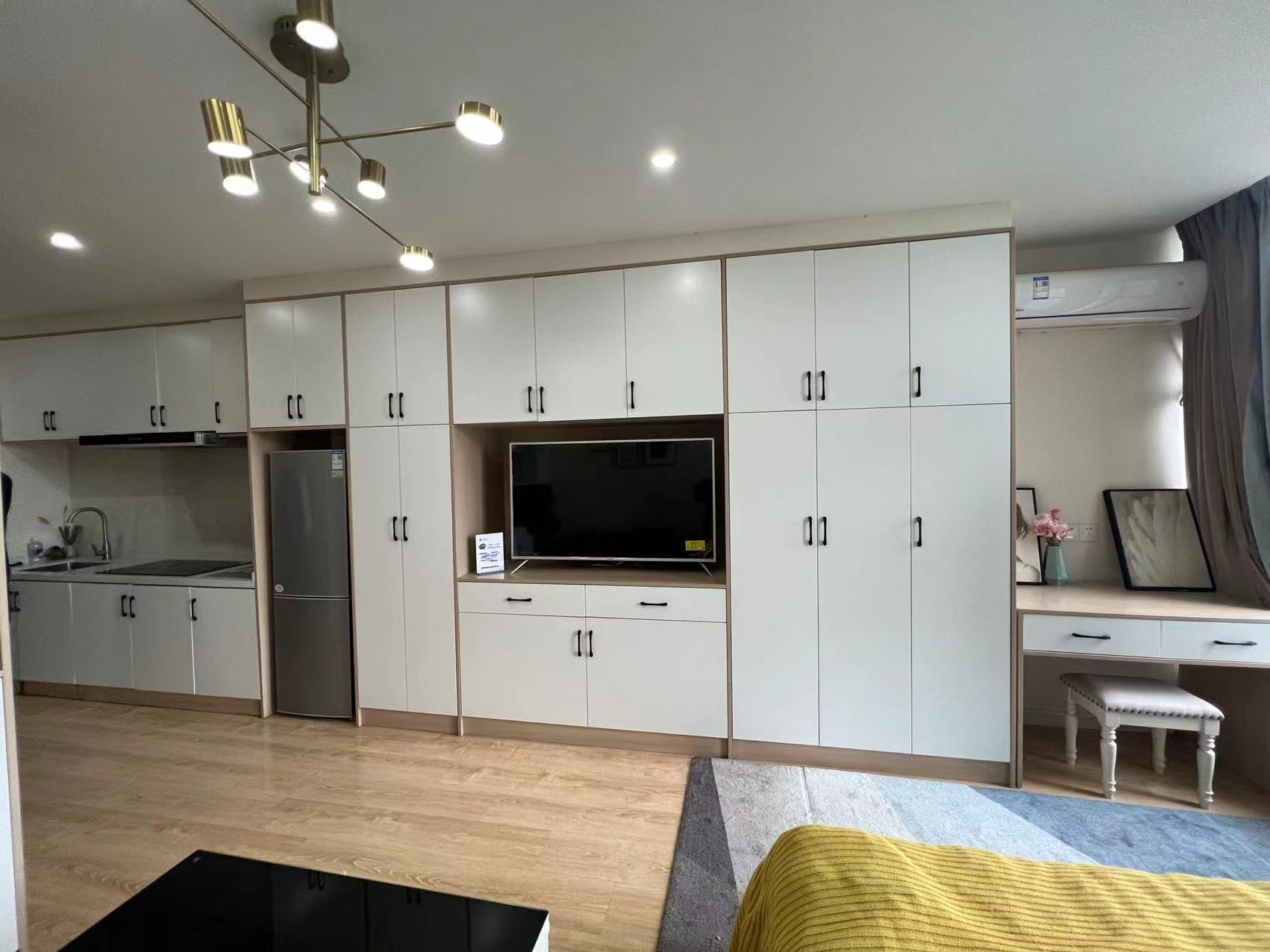南辰濠郡 1室1厅1卫 56.00m&sup2;