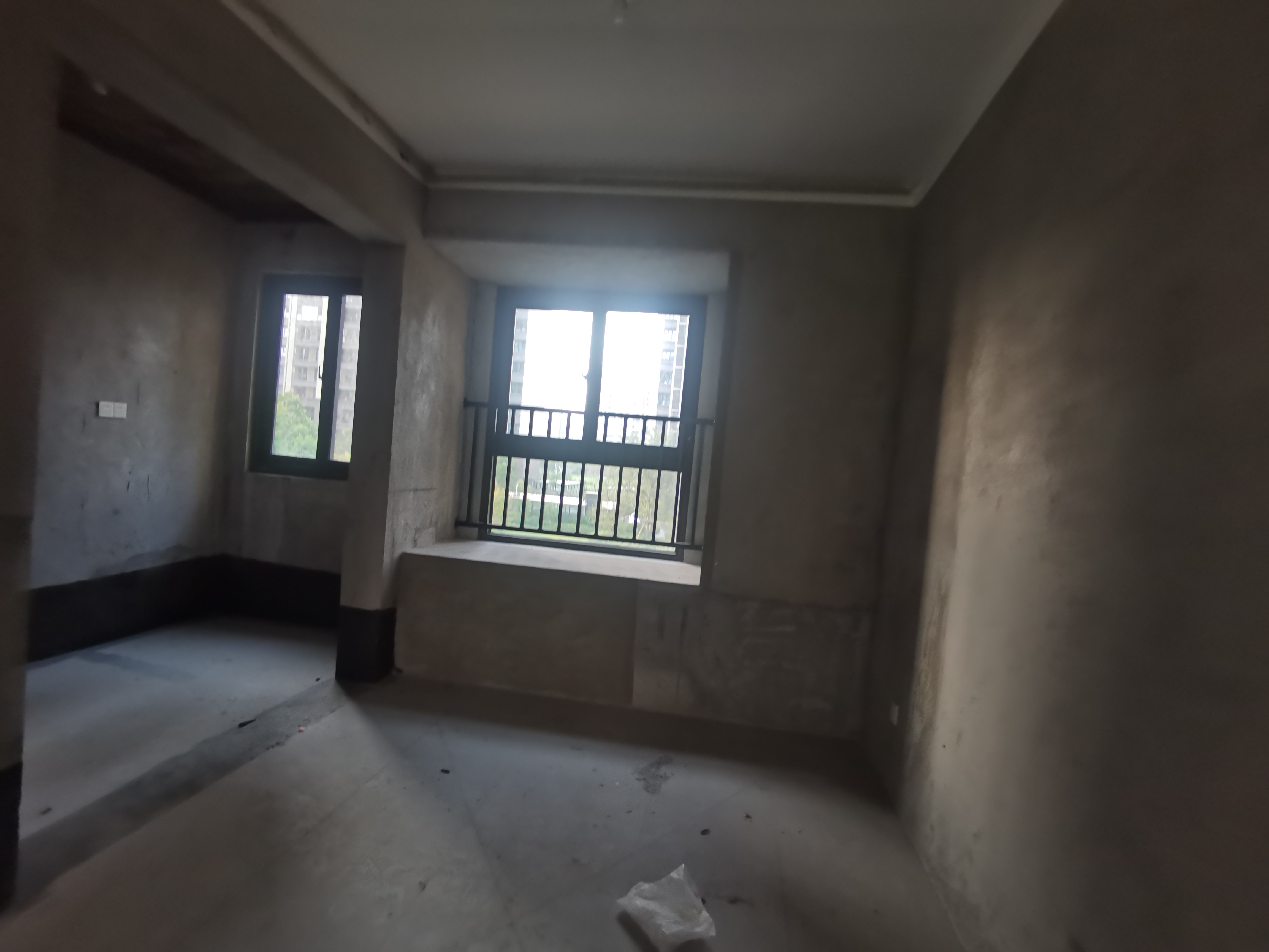 观澜台 4室2厅2卫 138m&sup2;