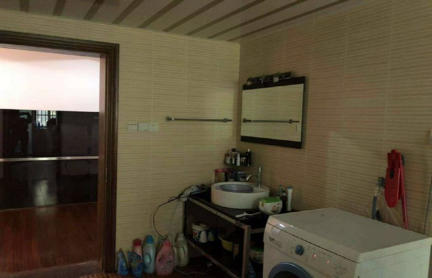 都市华城 4室2厅2卫 165m&sup2;
