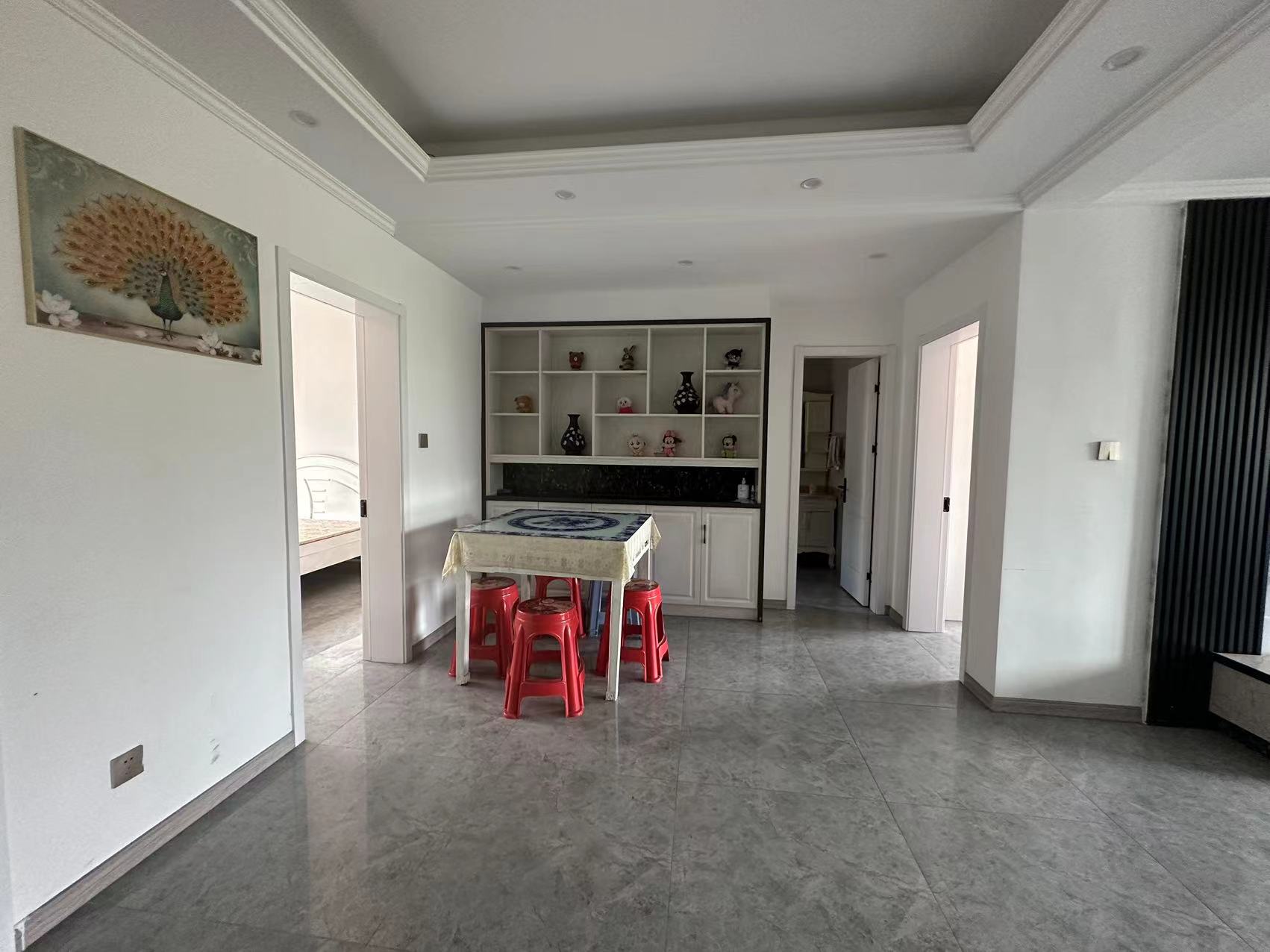 金泰花园C区 3室2厅2卫 130m&sup2;