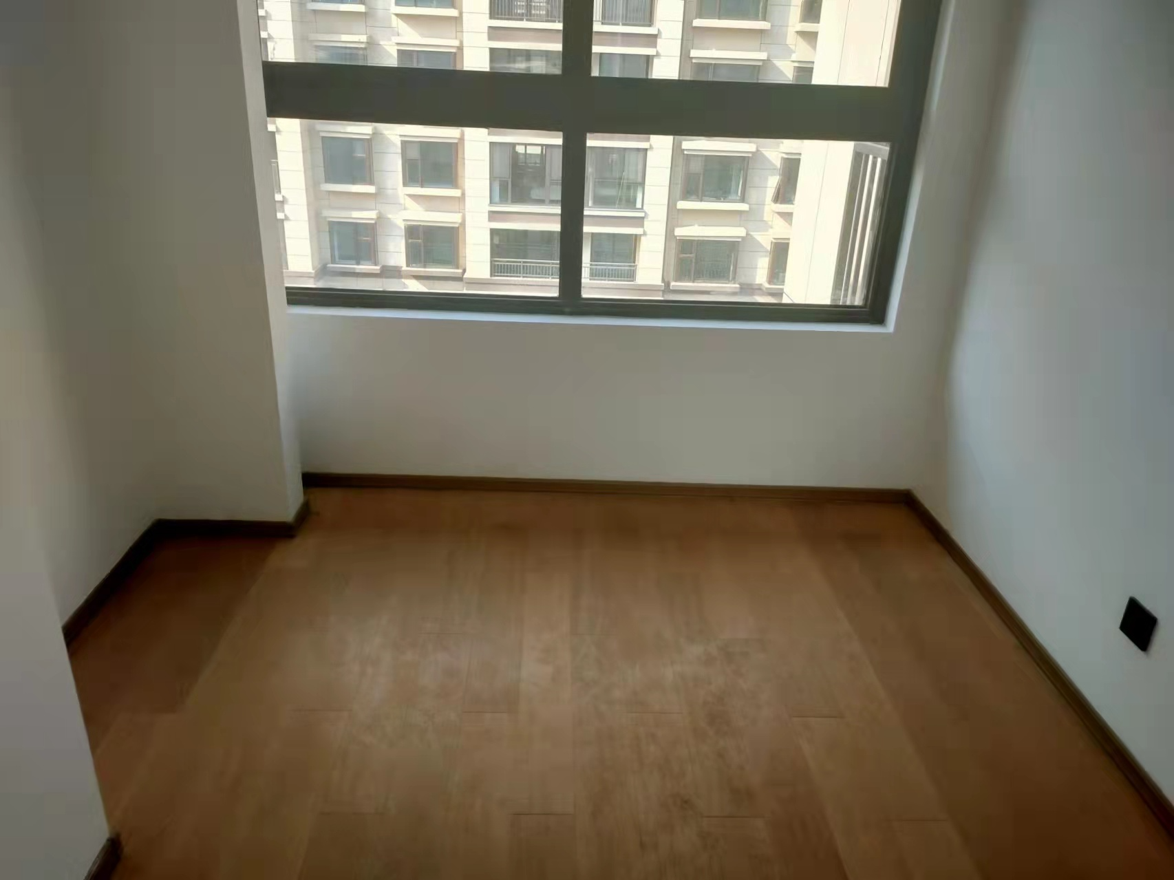 春风南岸东园 4室2厅3卫 167.00m&sup2;