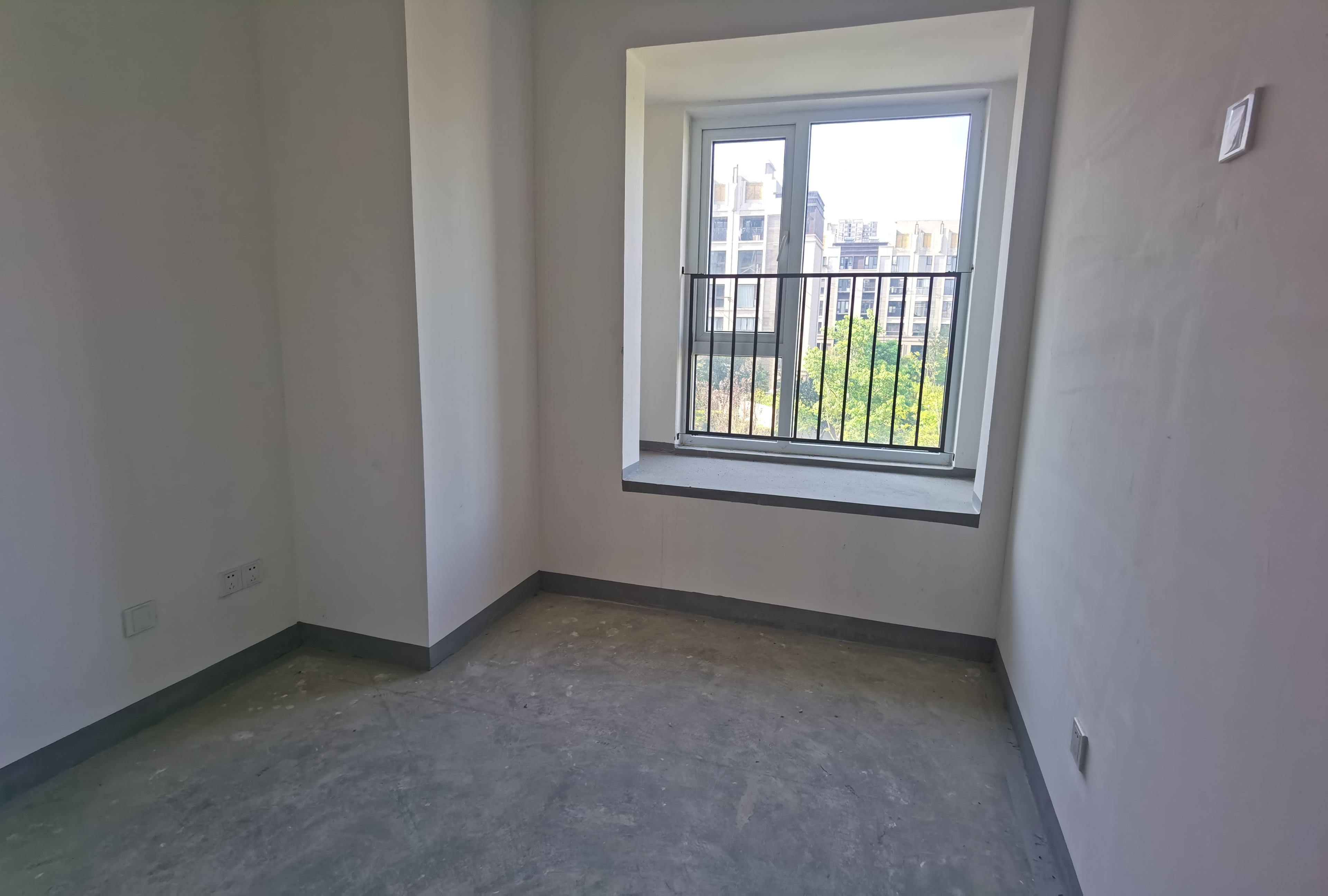 金地繁茂里 4室2厅2卫 117.12m&sup2;