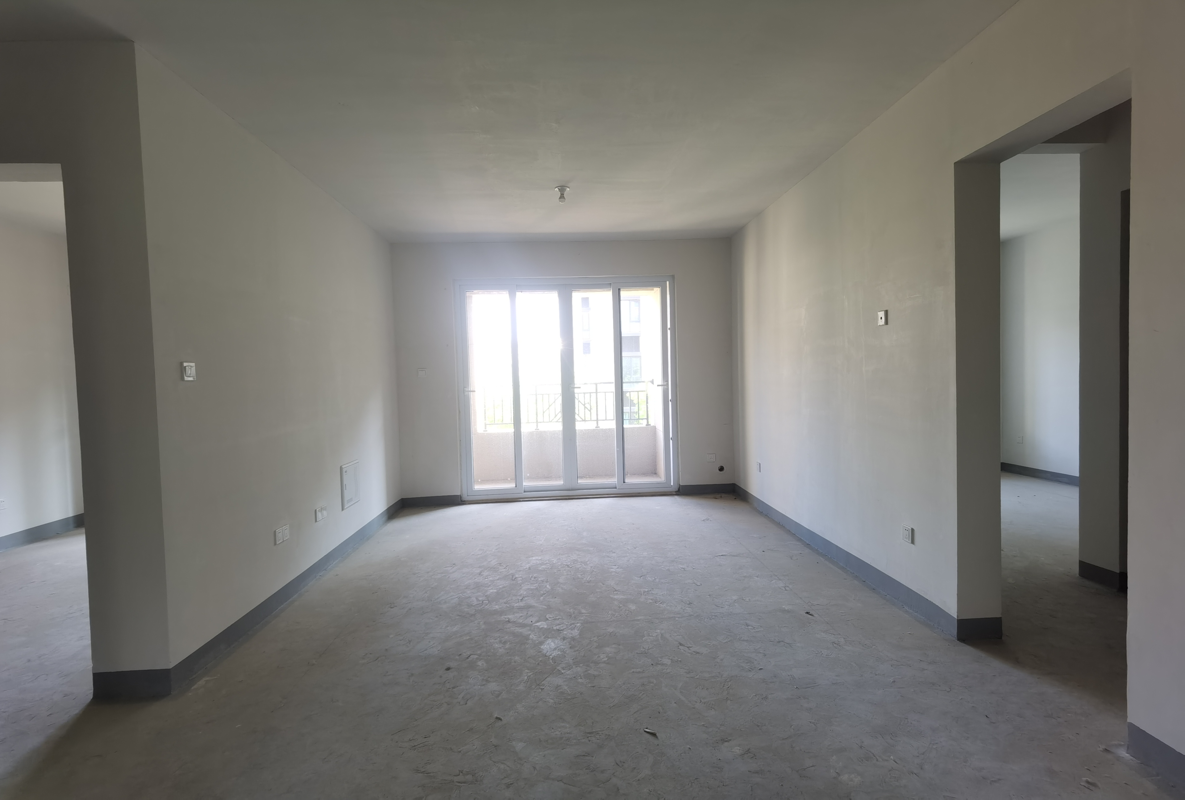 金地繁茂里 4室4厅2卫 117.71m&sup2;
