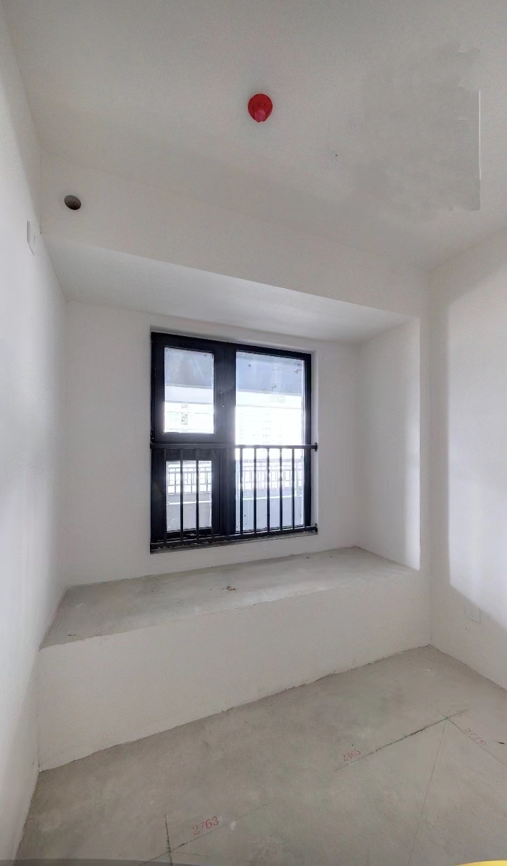 东时区 3室2厅1卫 93m&sup2;