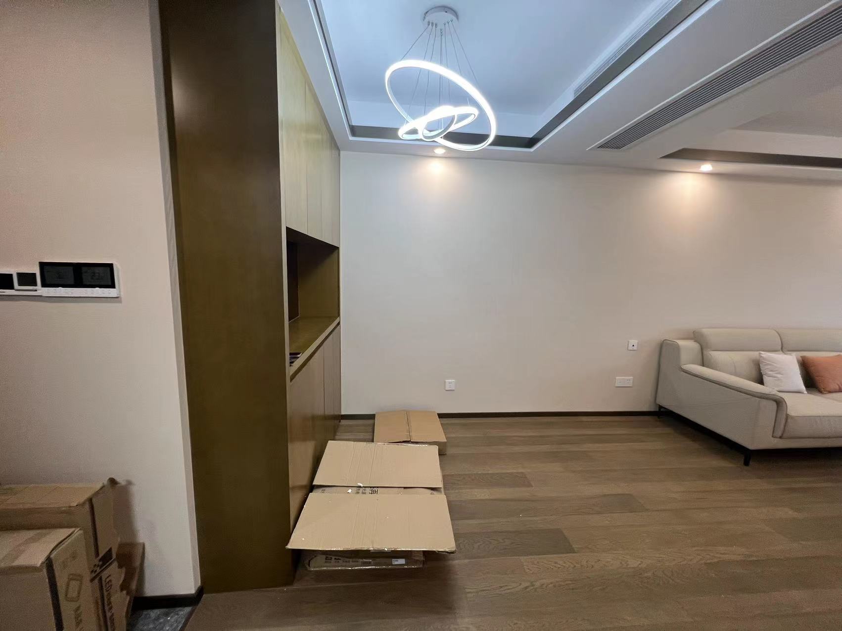 远创东樾 3室2厅1卫 106m&sup2;