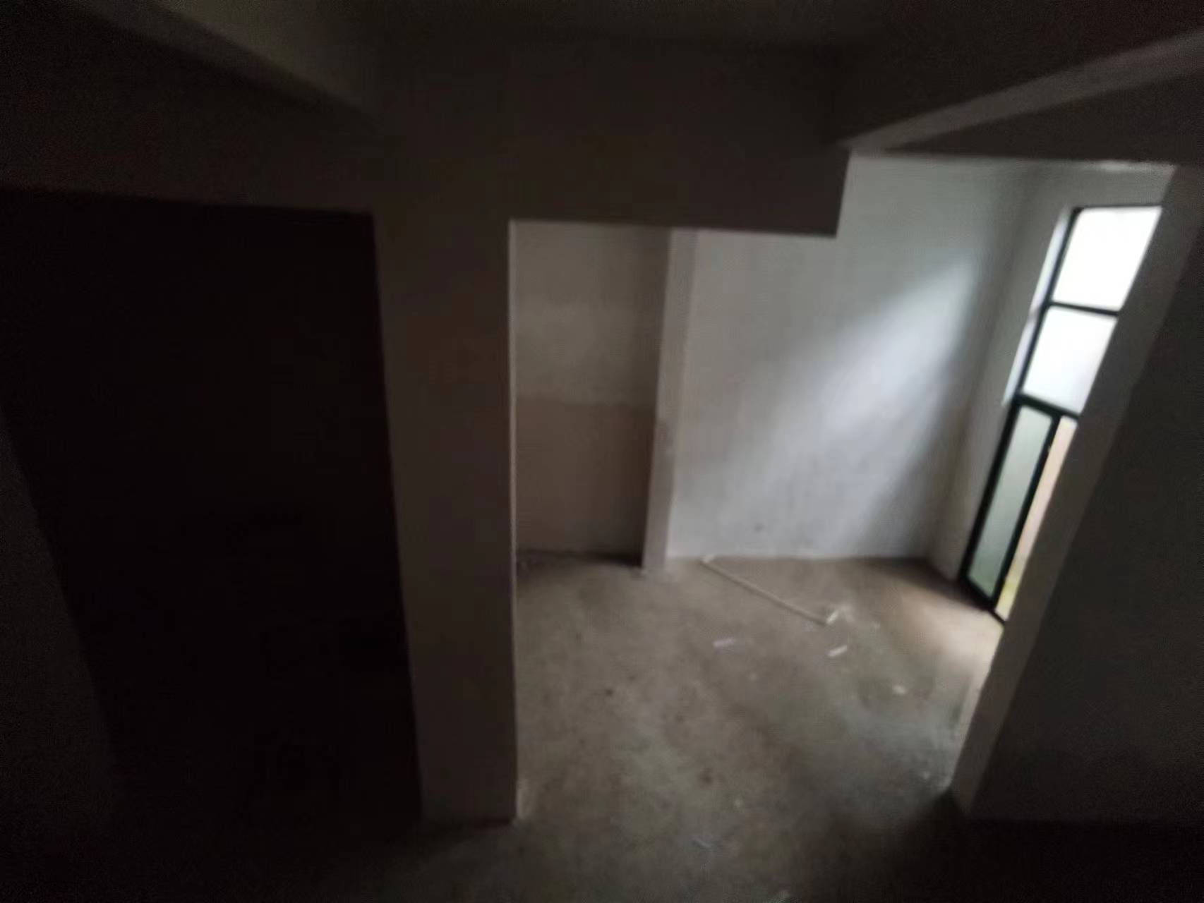 红星天铂 4室2厅2卫 117m&sup2;