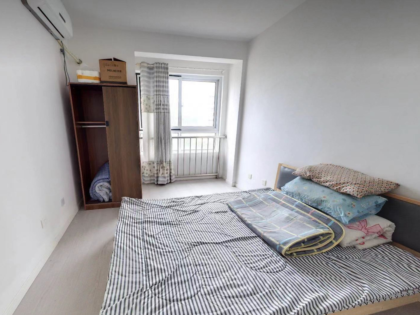 滨江丽都桥语 3室2厅2卫 103m&sup2;