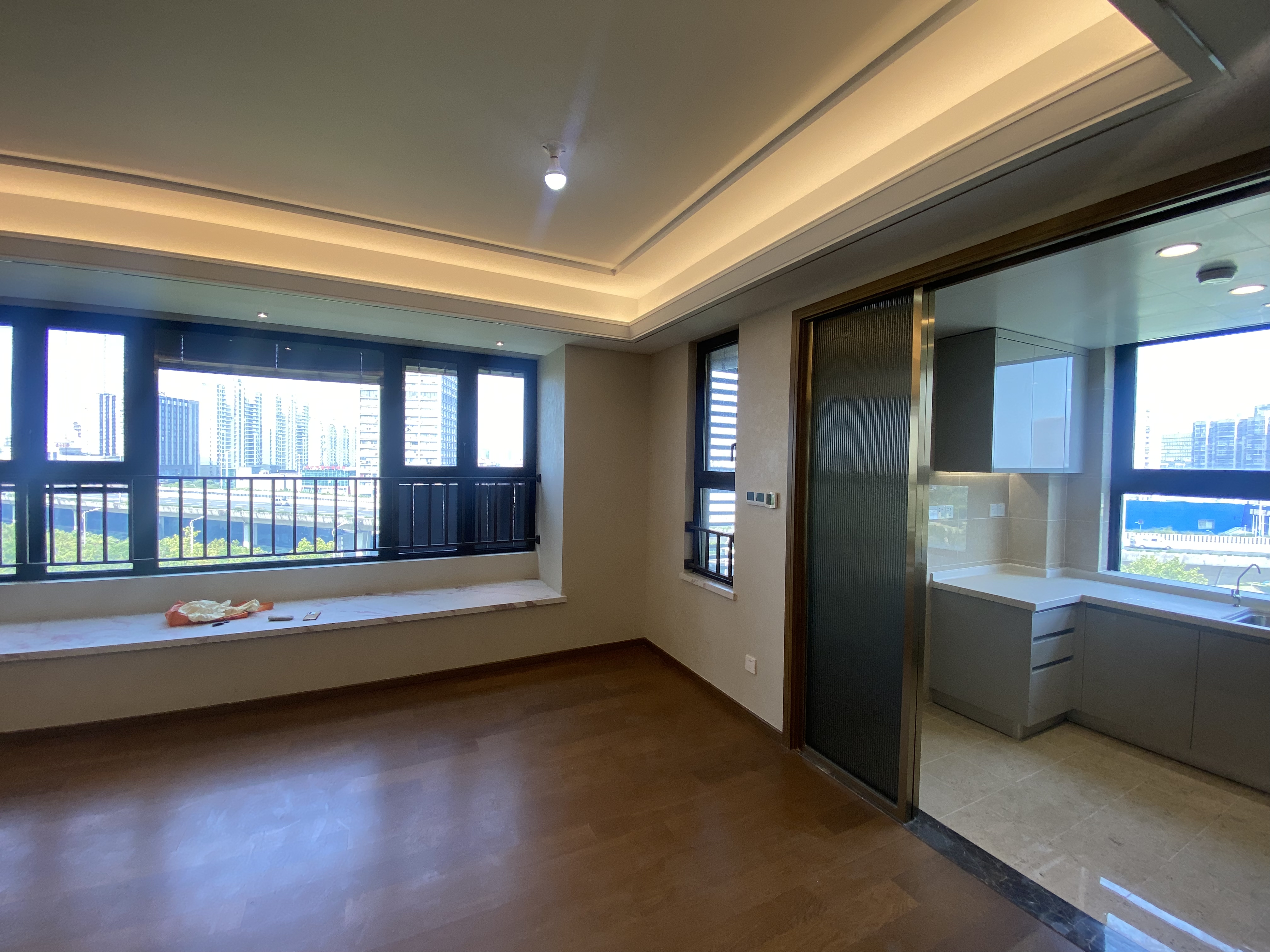 绿城沁园 3室2厅2卫 116m²