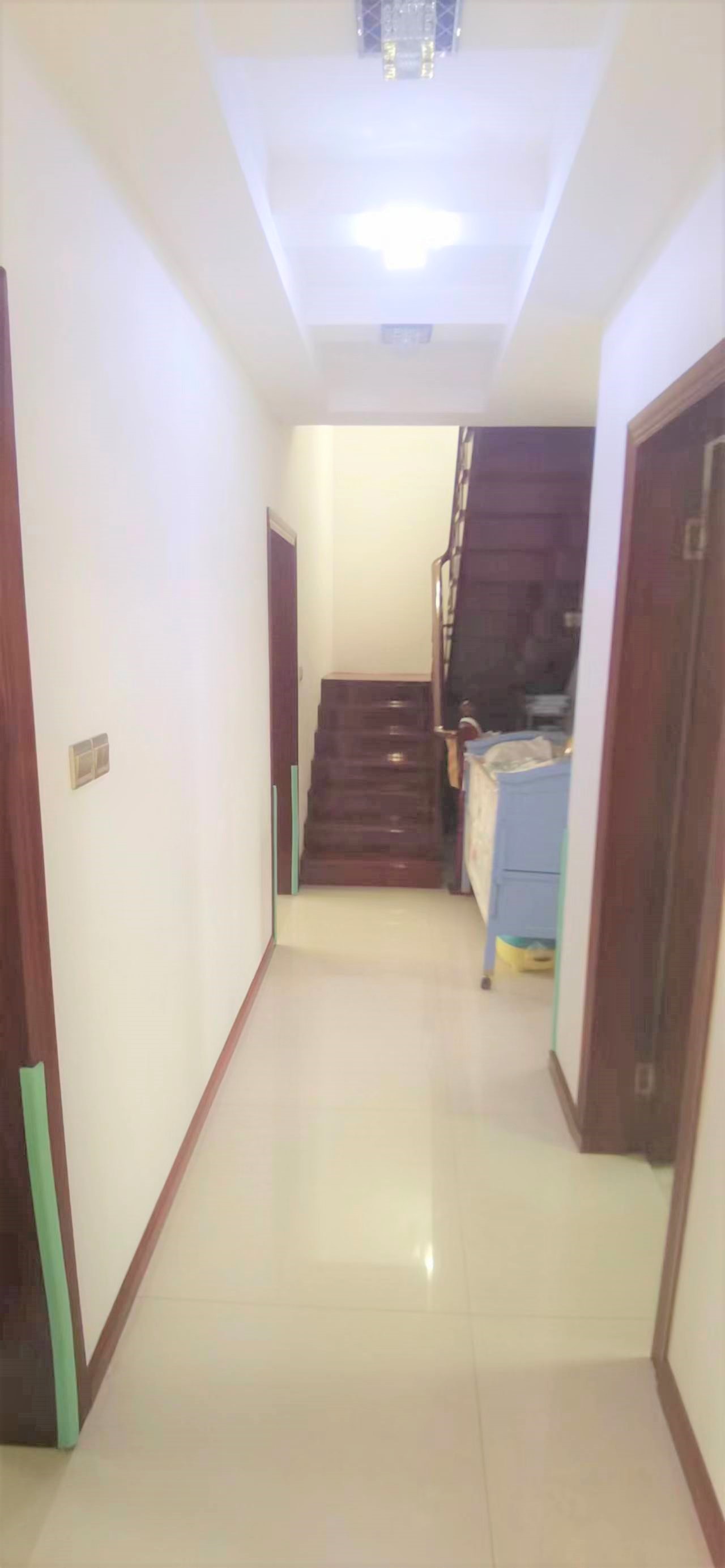 水榭花都 4室2厅2卫 155m&sup2;