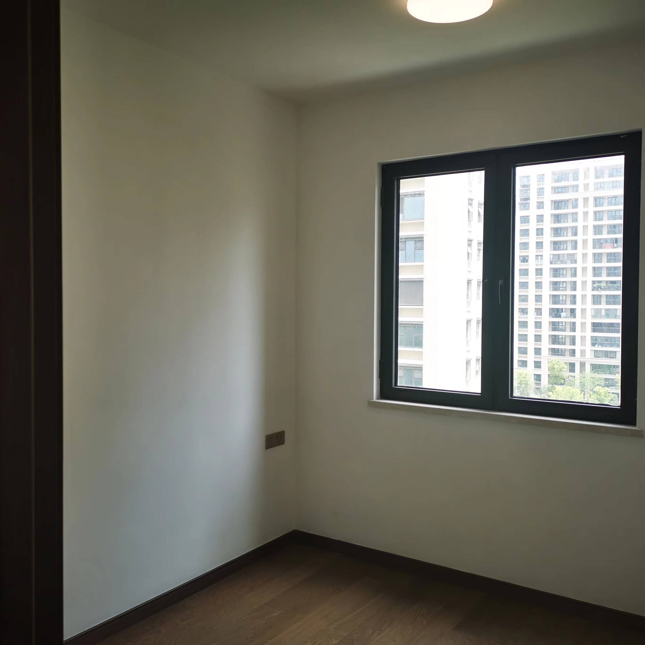 中海上东区 3室2厅2卫 127m&sup2;