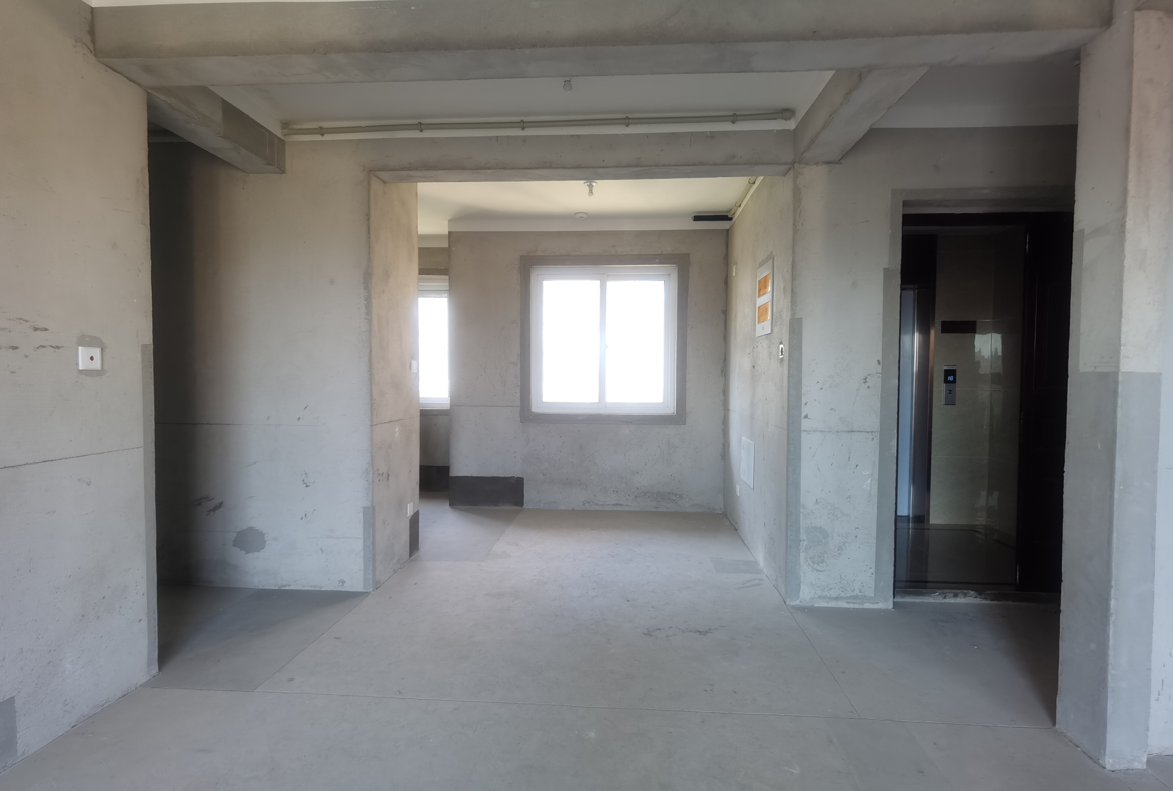 佳源都市 3室2厅2卫 127.00m&sup2;