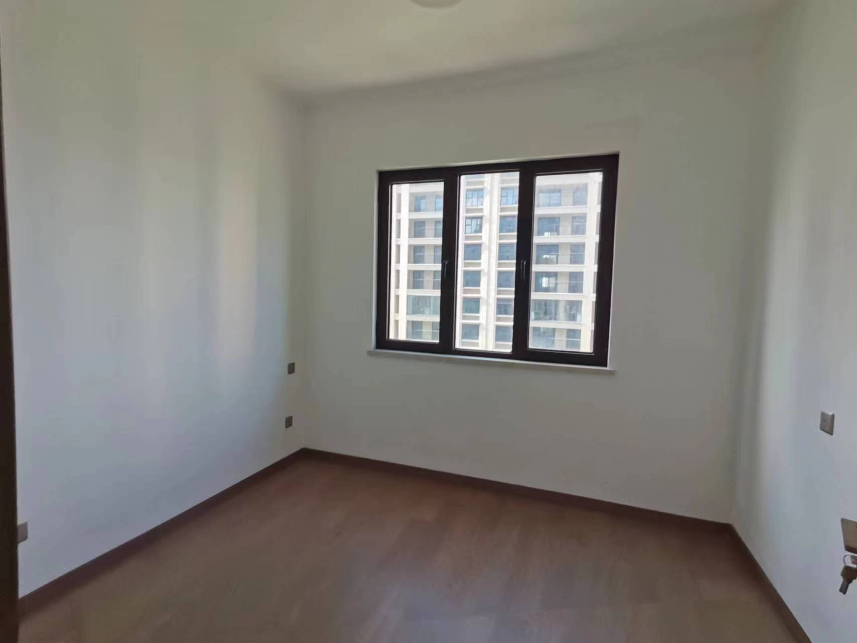 中海上东区 4室2厅2卫 170m&sup2;