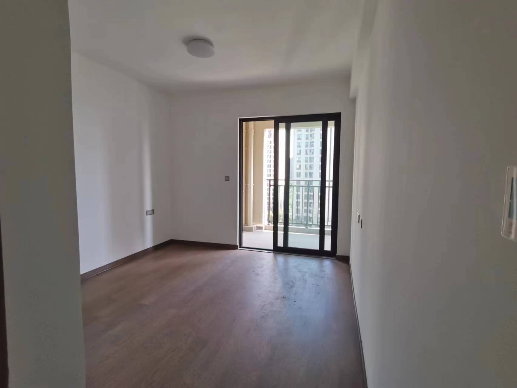 中海上东区 4室2厅2卫 170m&sup2;