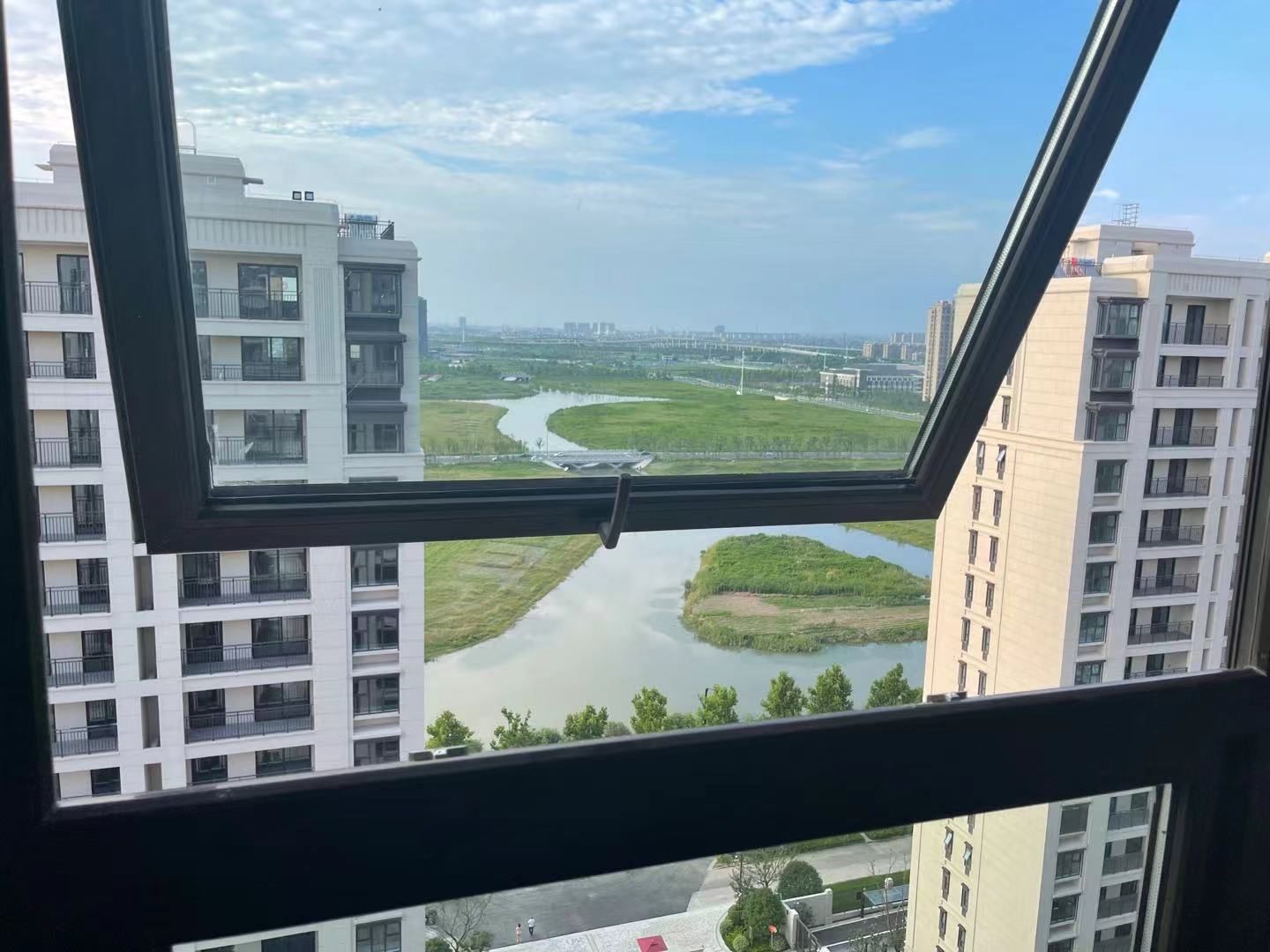 中海上东区 4室2厅2卫 170m&sup2;