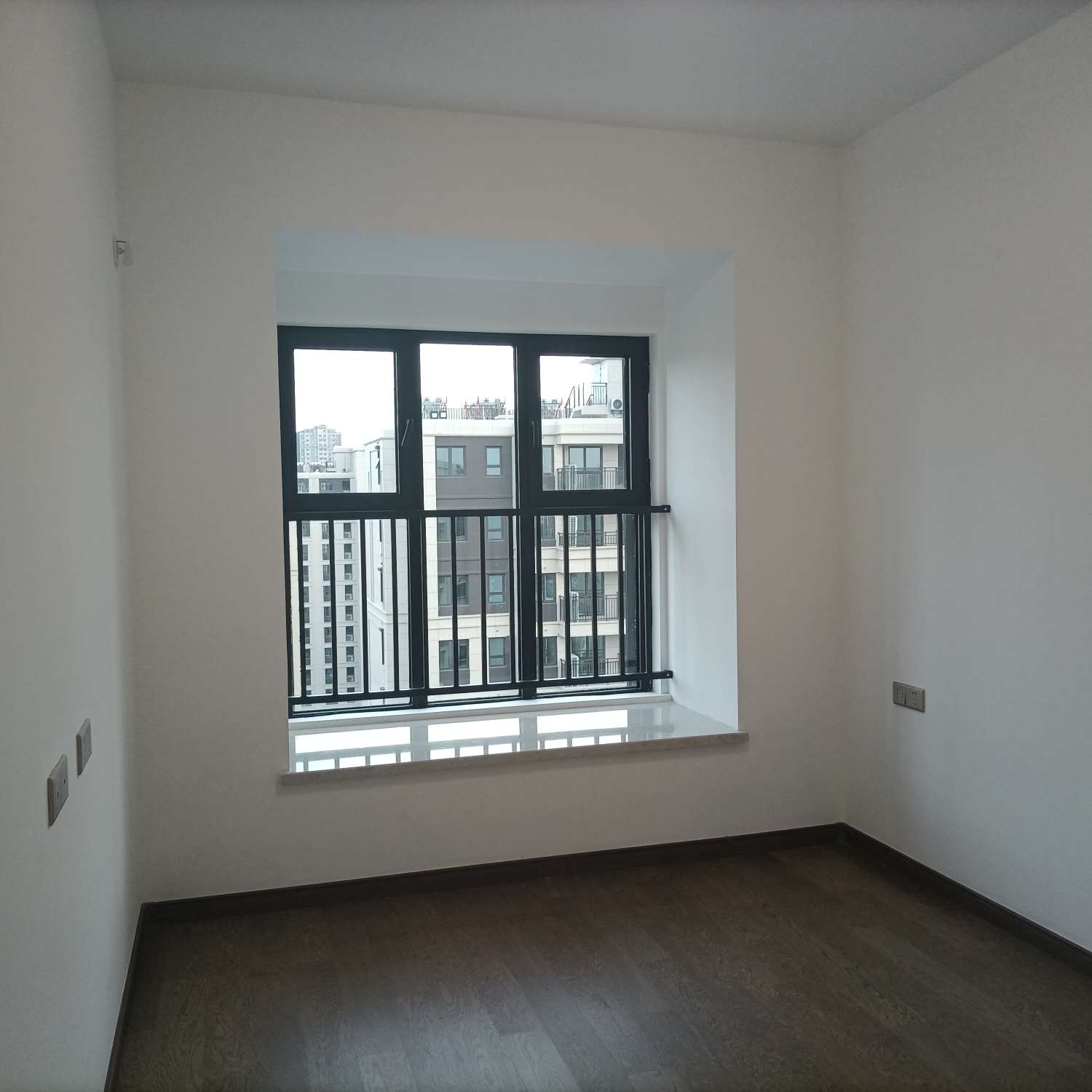 中海上东区 4室2厅2卫 170m&sup2;