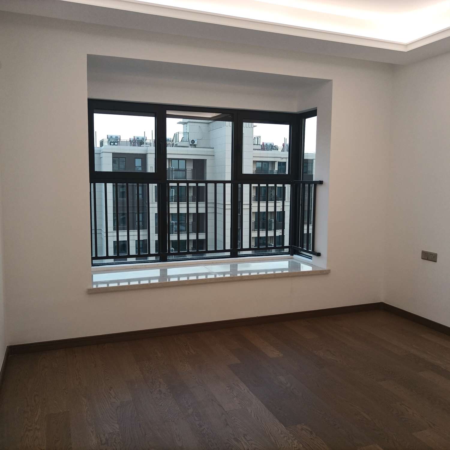 中海上东区 4室2厅2卫 170m&sup2;