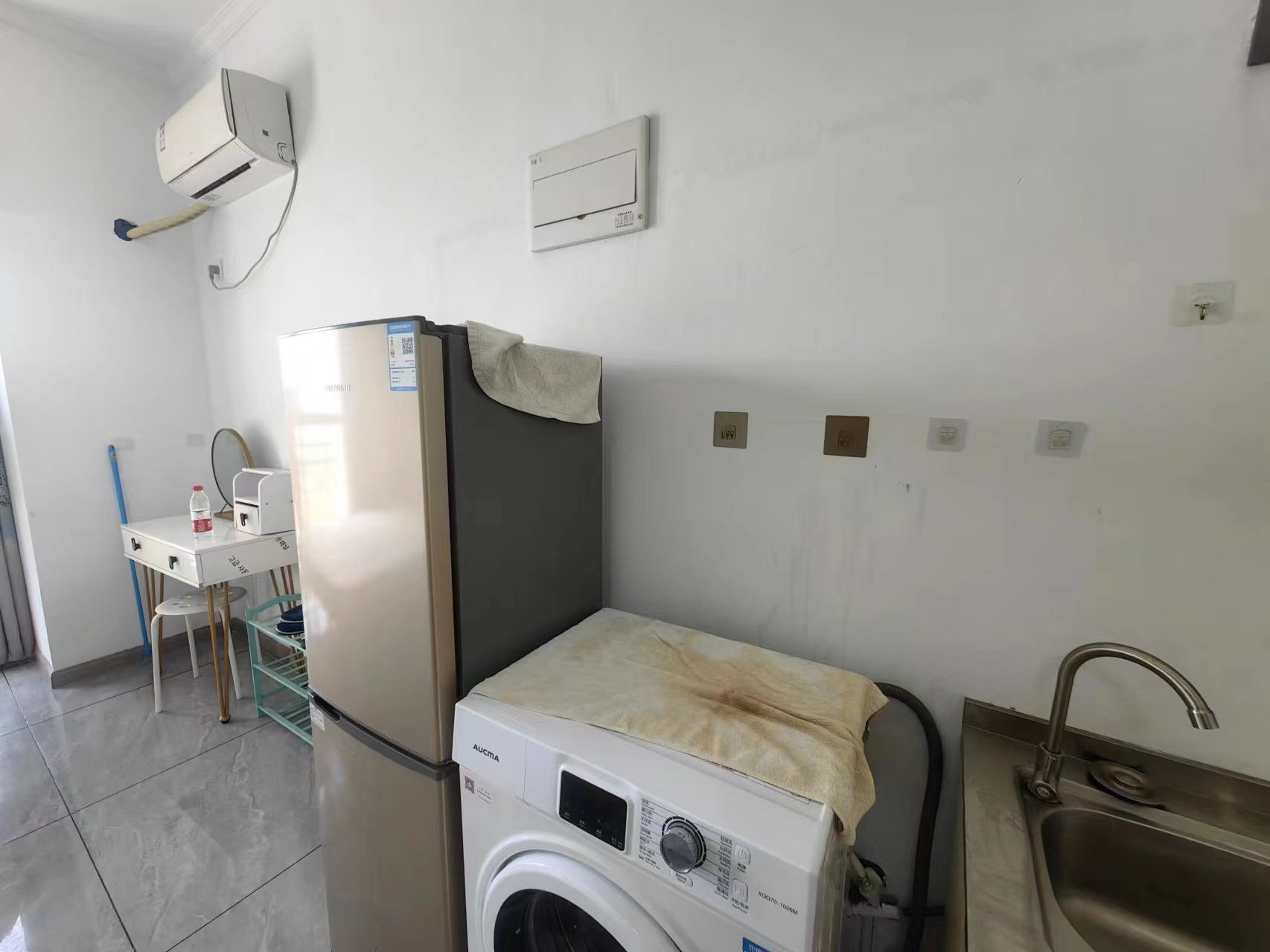 绿地智公馆 1室1厅1卫 40m&sup2;