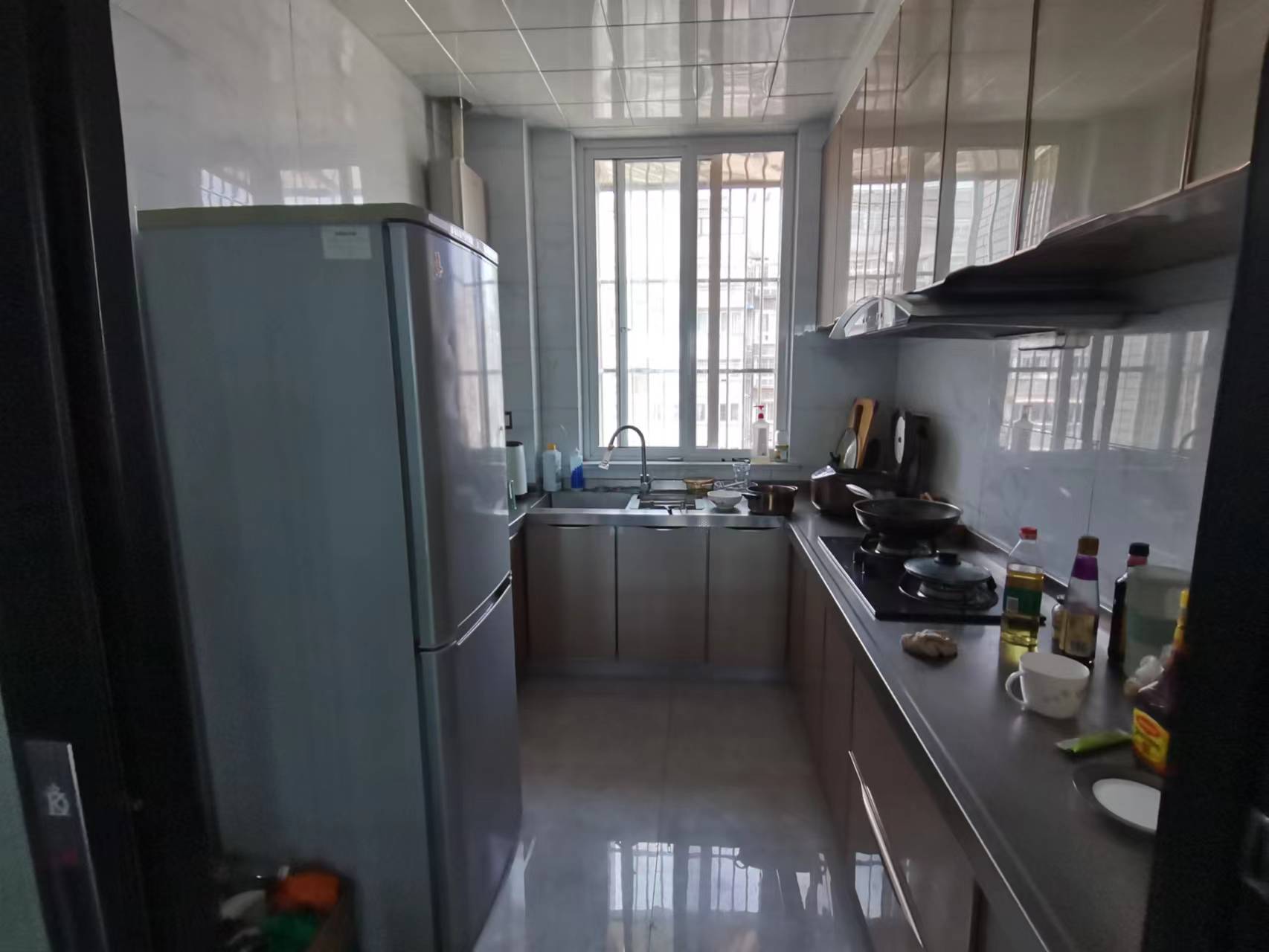 天晖苑 2室1厅1卫 98m&sup2;